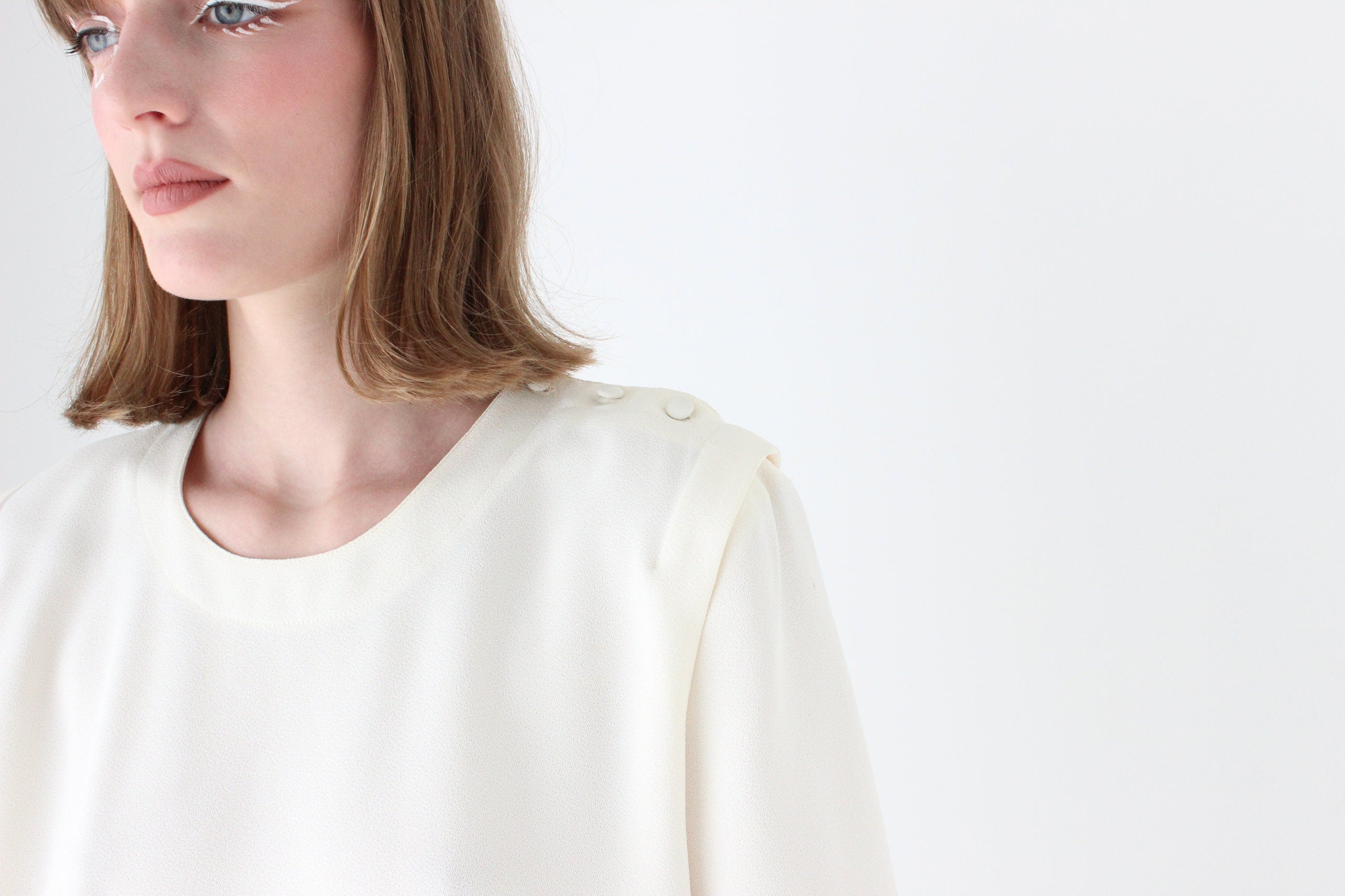 80s Boxy Cream Draped Crepe Relaxed Tee Top