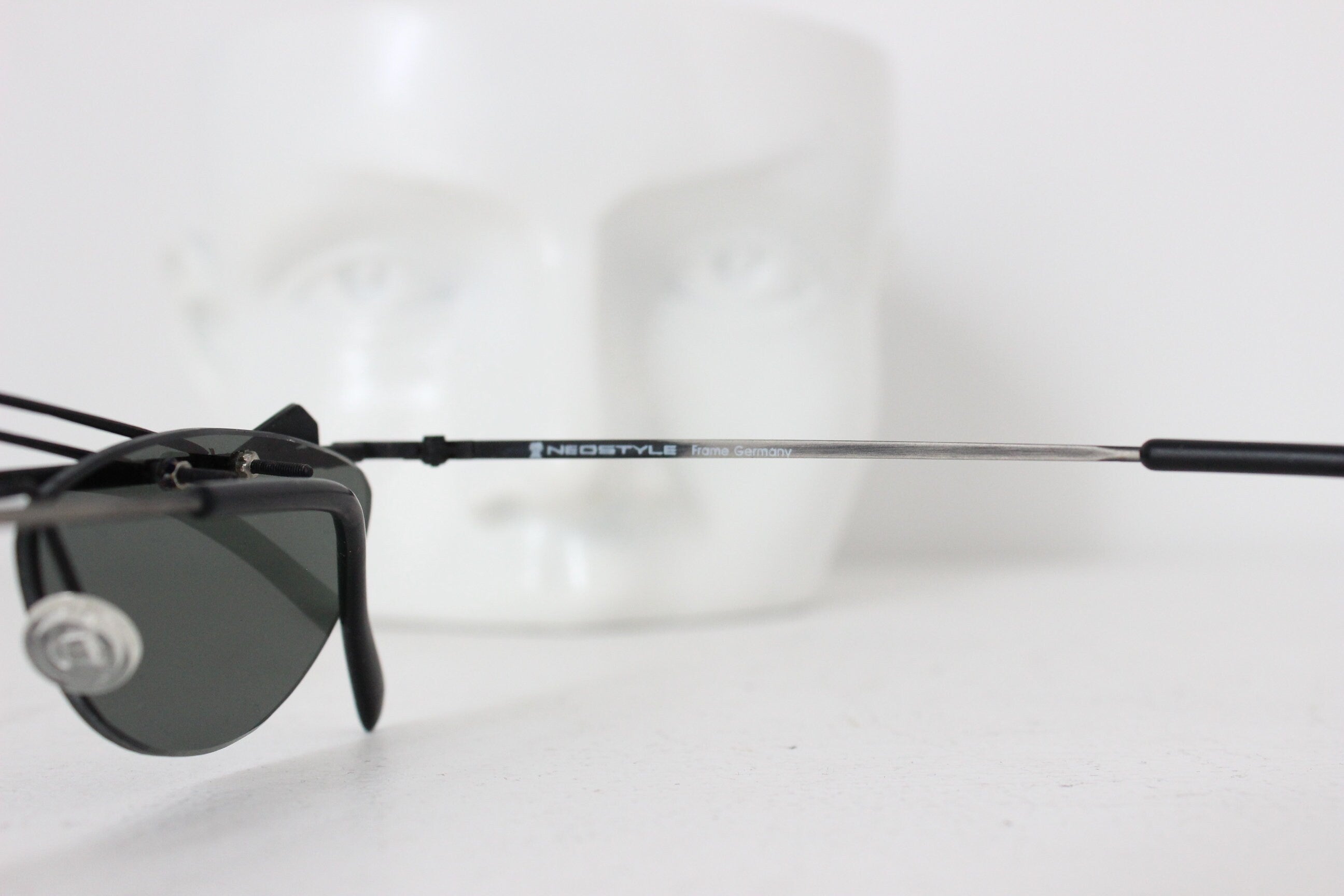 80s NEOSTYLE Germany Asymmetric Metal Art Sunglasses