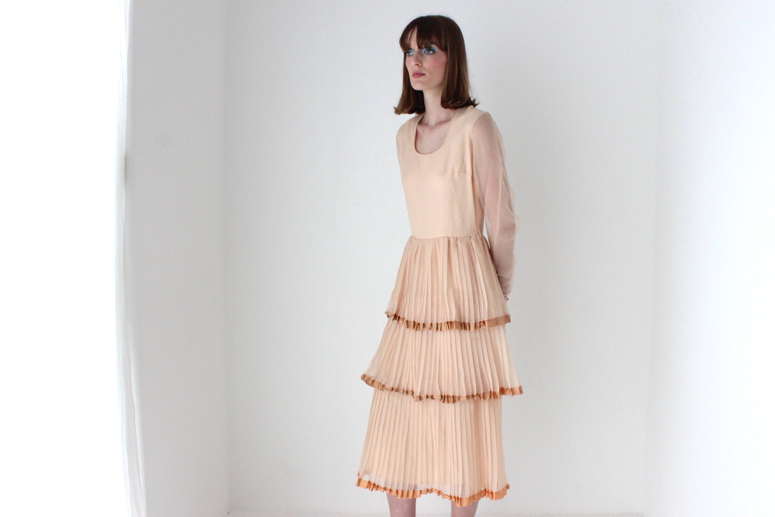 70s Tiered Pleated Pastel Cocktail Dress