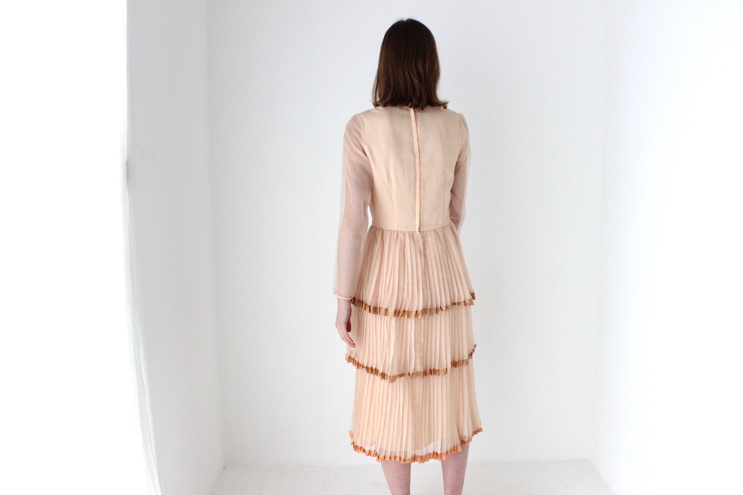 70s Tiered Pleated Pastel Cocktail Dress