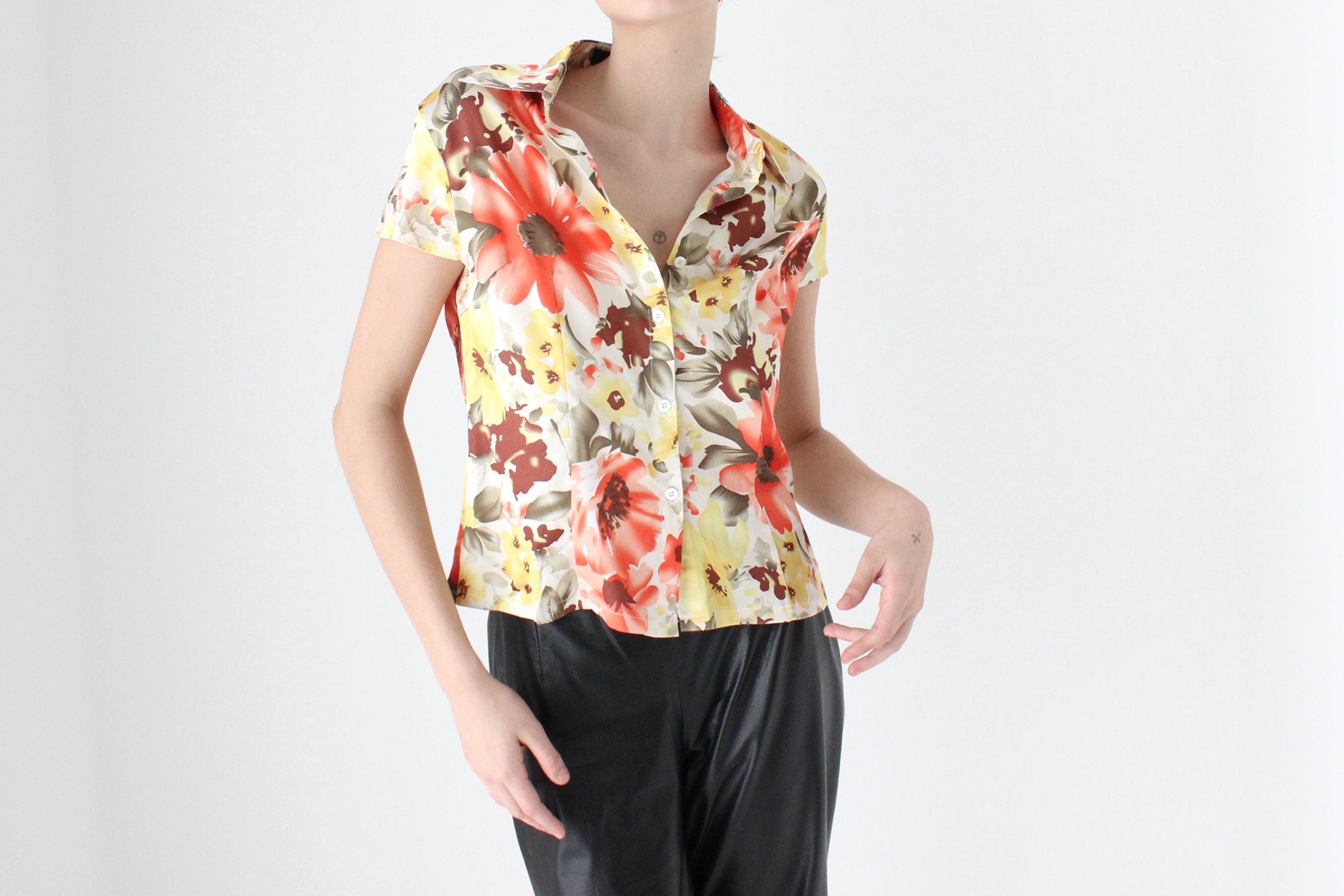 90s Vibrant Floral Satin Short Sleeve Button Up