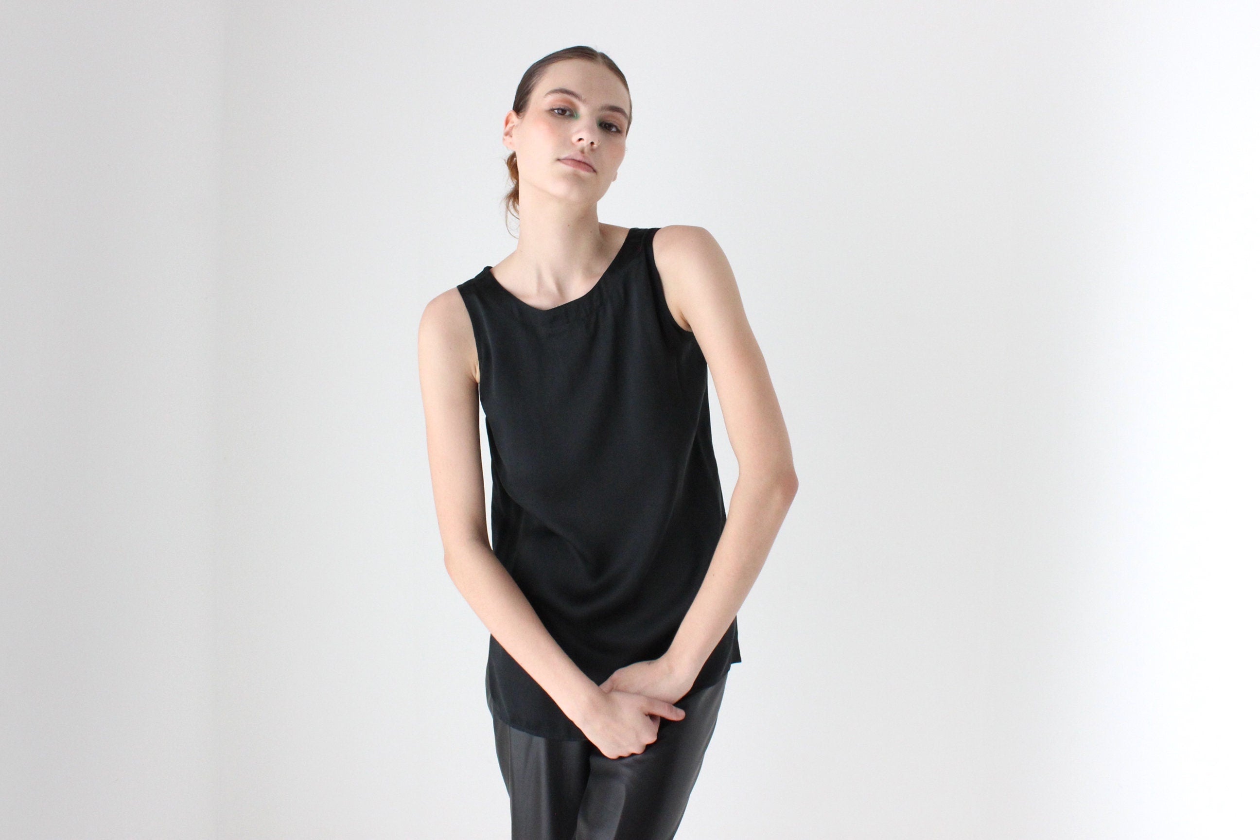 90s Pure Silk Sleeveless Tank Top in Black