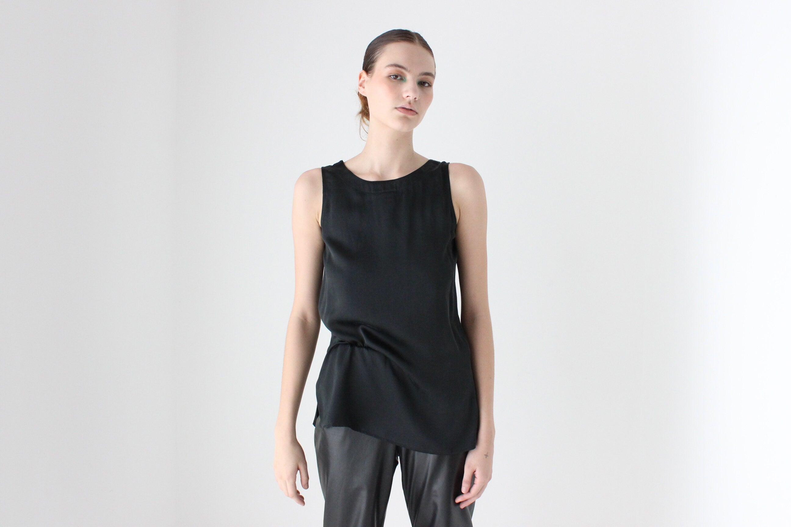 90s Pure Silk Sleeveless Tank Top in Black