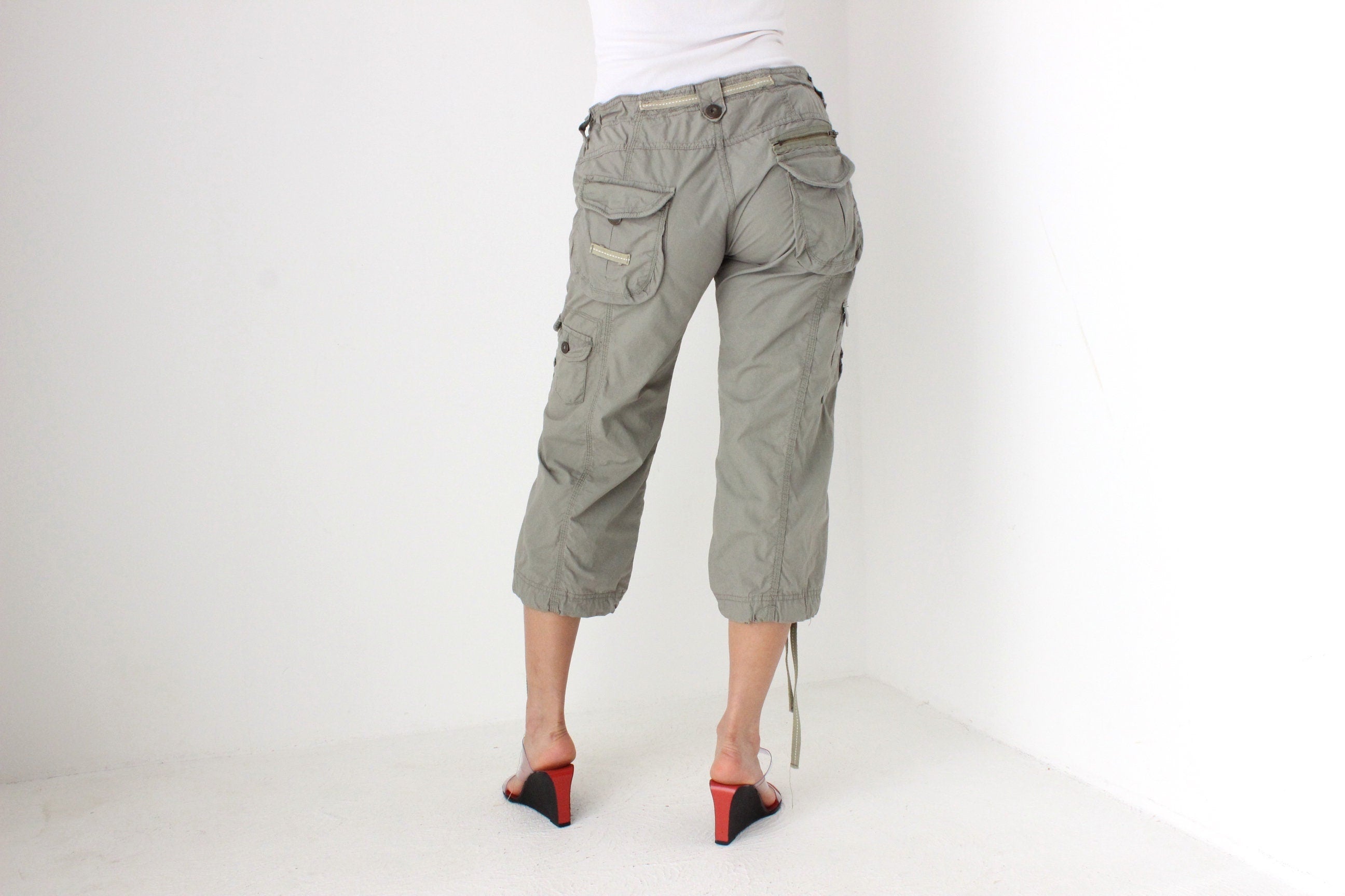 Y2K Khaki Cropped Knee Length Cargo Capri Pants