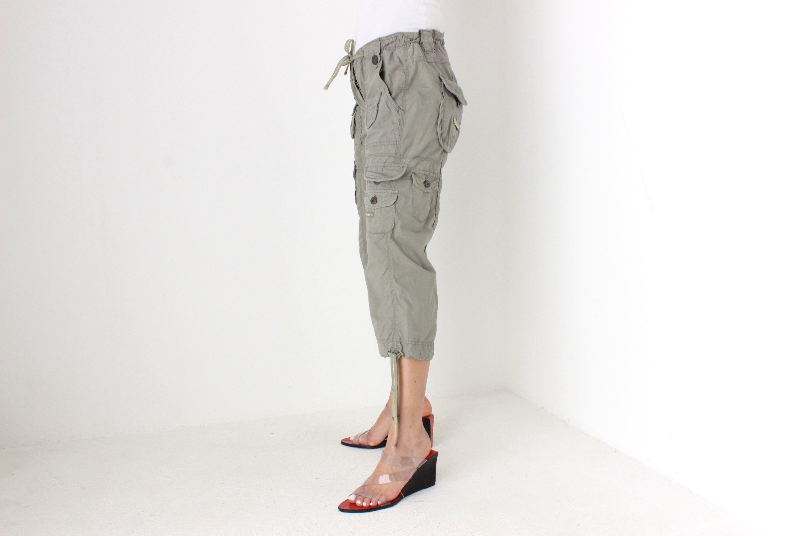Y2K Khaki Cropped Knee Length Cargo Capri Pants