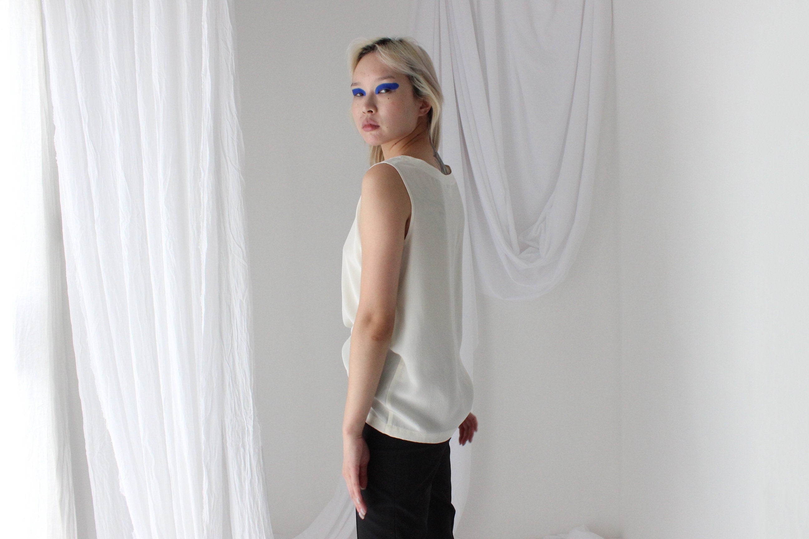 90s Pure Silk Sleeveless Tank Top in Ivory