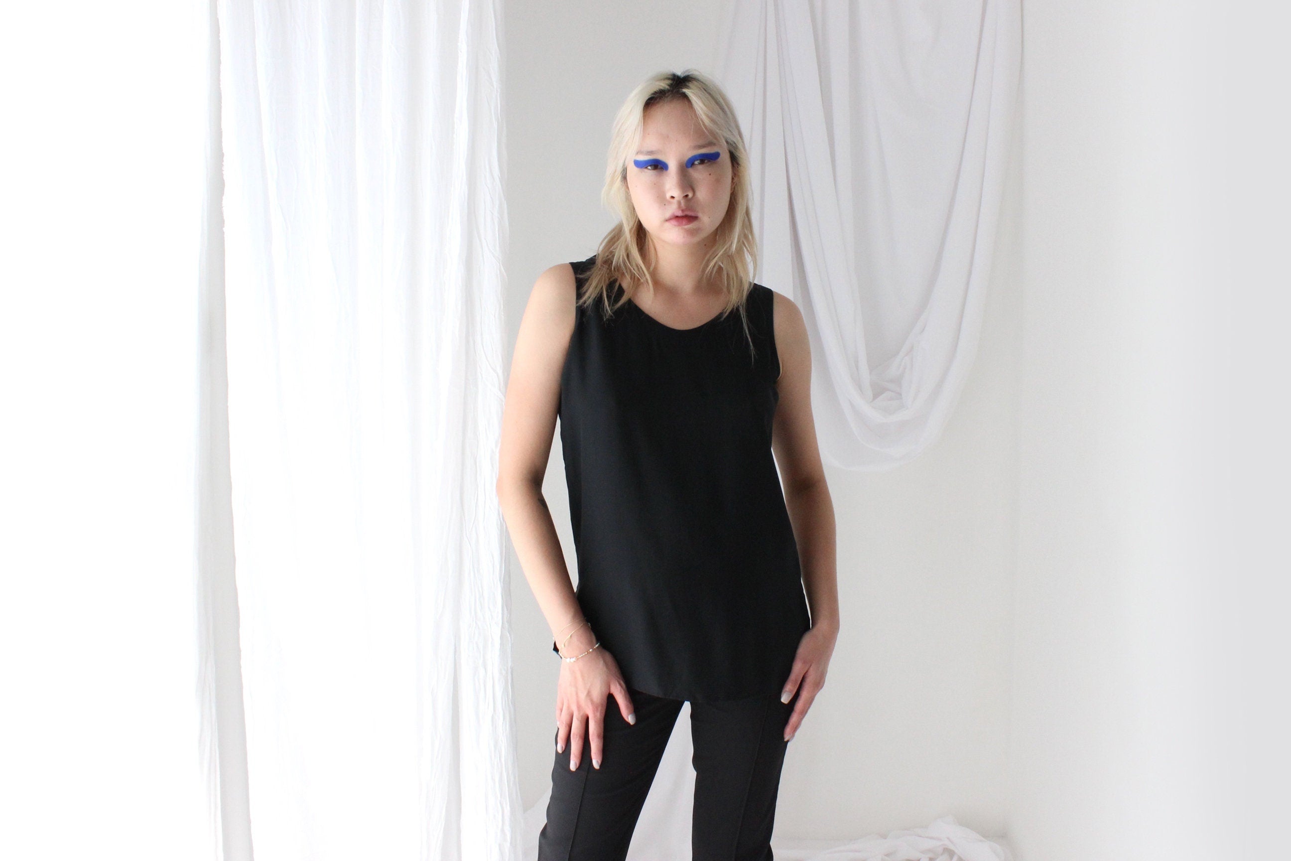 90s Pure Silk Sleeveless Tank Top in Ink Black