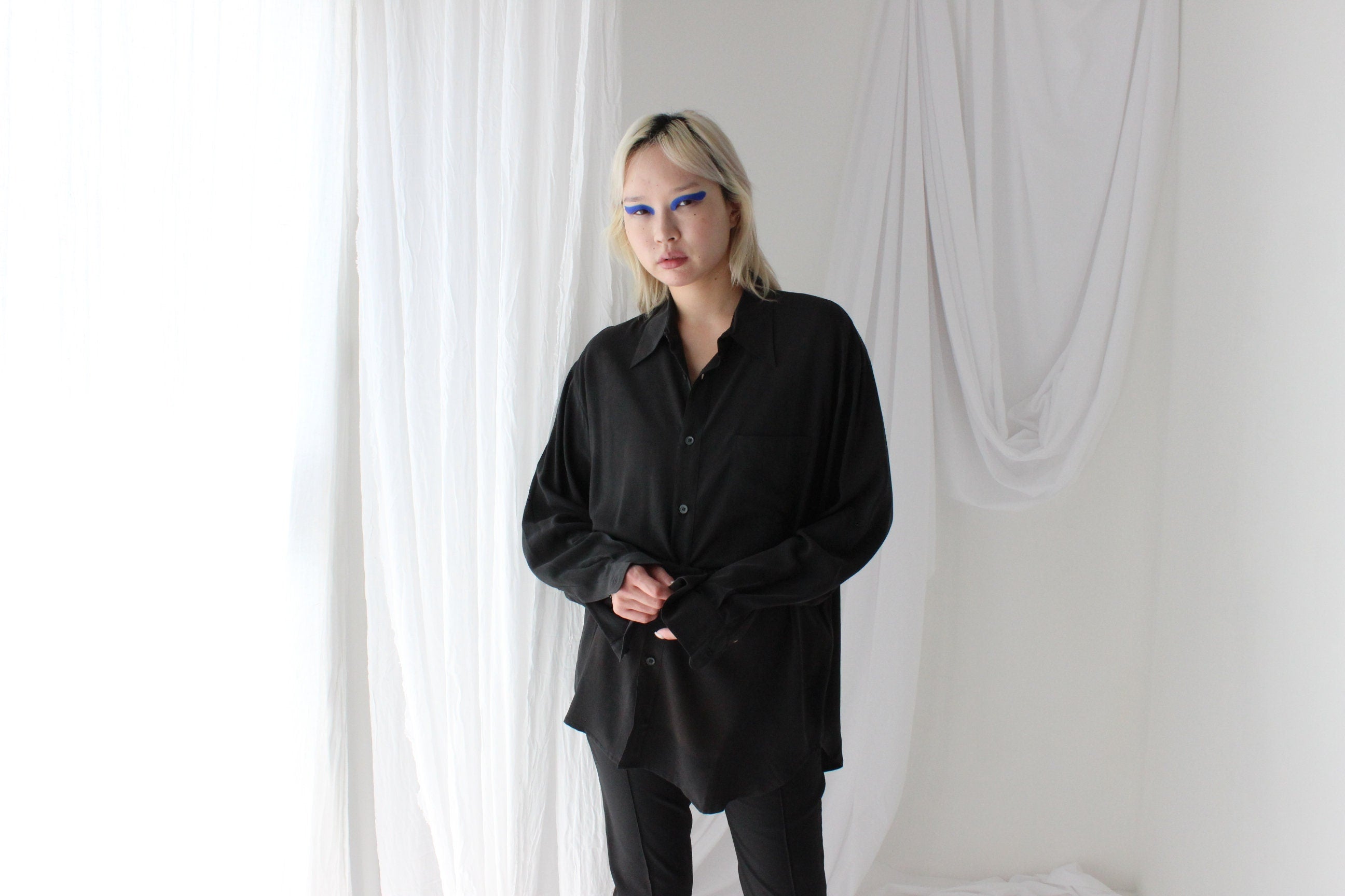 Heavenly 90s Pure Fuji Silk Black Oversized Shirt