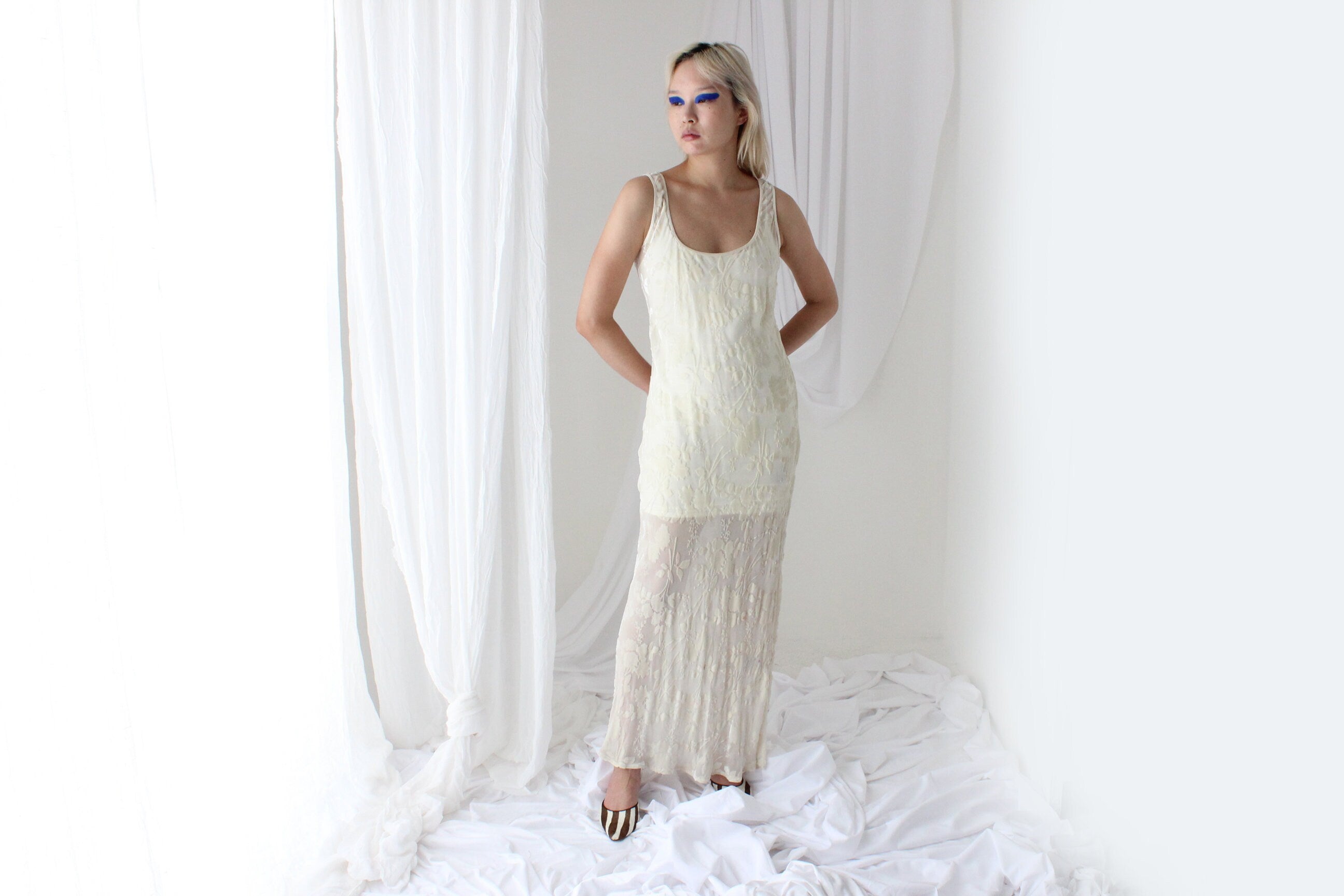 90s PURE SILK VELVET Cream Floral Burnout Bias Cut Gown