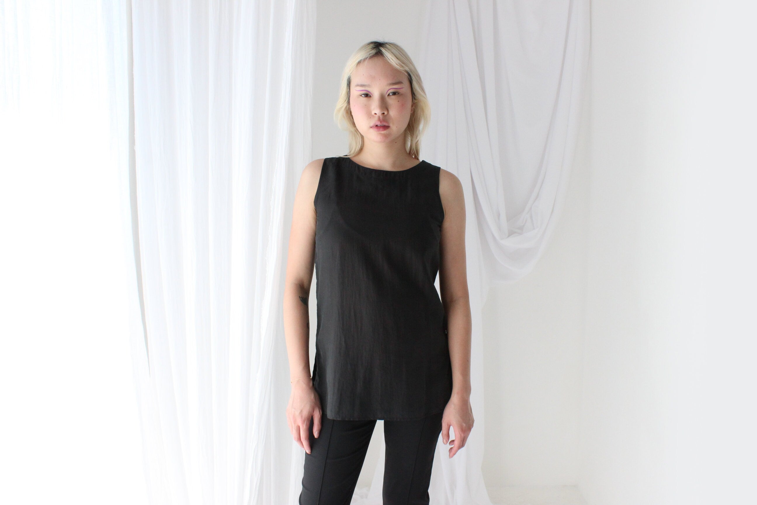 90s Pure Silk Sleeveless Tank Top in Matte Black