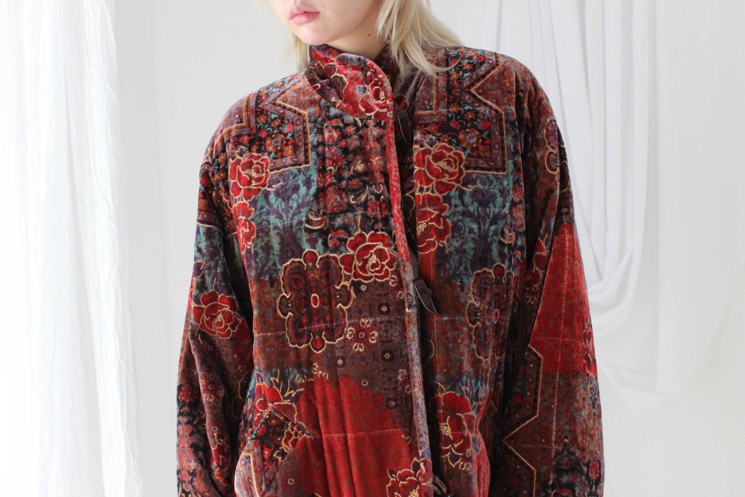 80s PURE SILK VELVET Quilted Puffer Coat in Ornate Persian