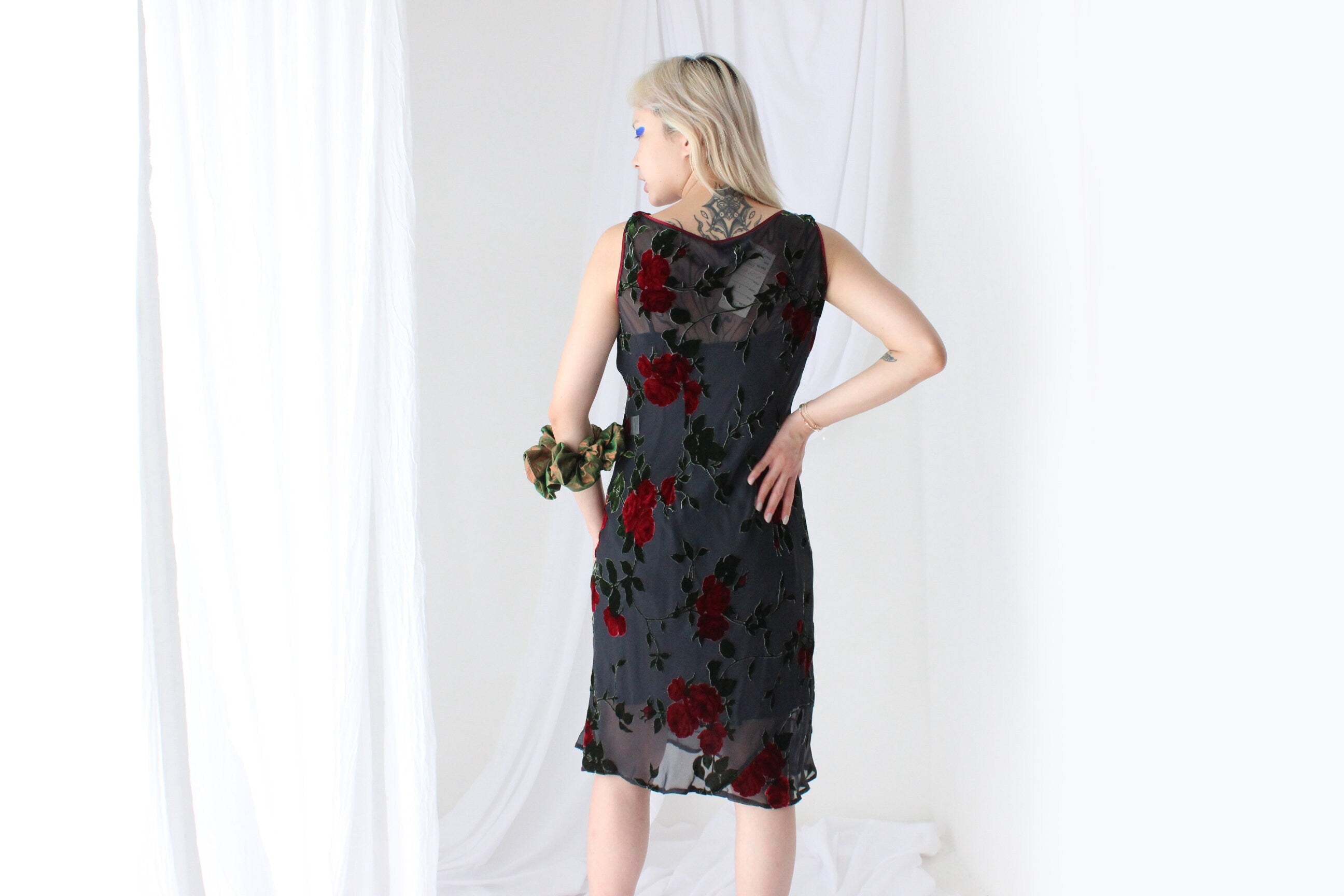 90s PURE SILK VELVET Red Rose Gothic Cocktail Dress