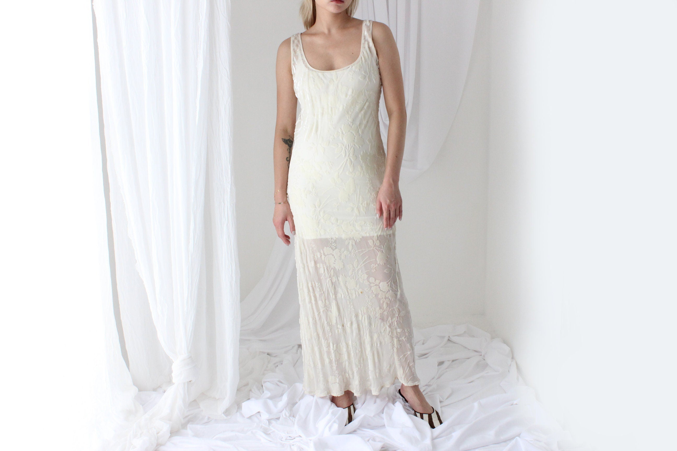 90s PURE SILK VELVET Cream Floral Burnout Bias Cut Gown