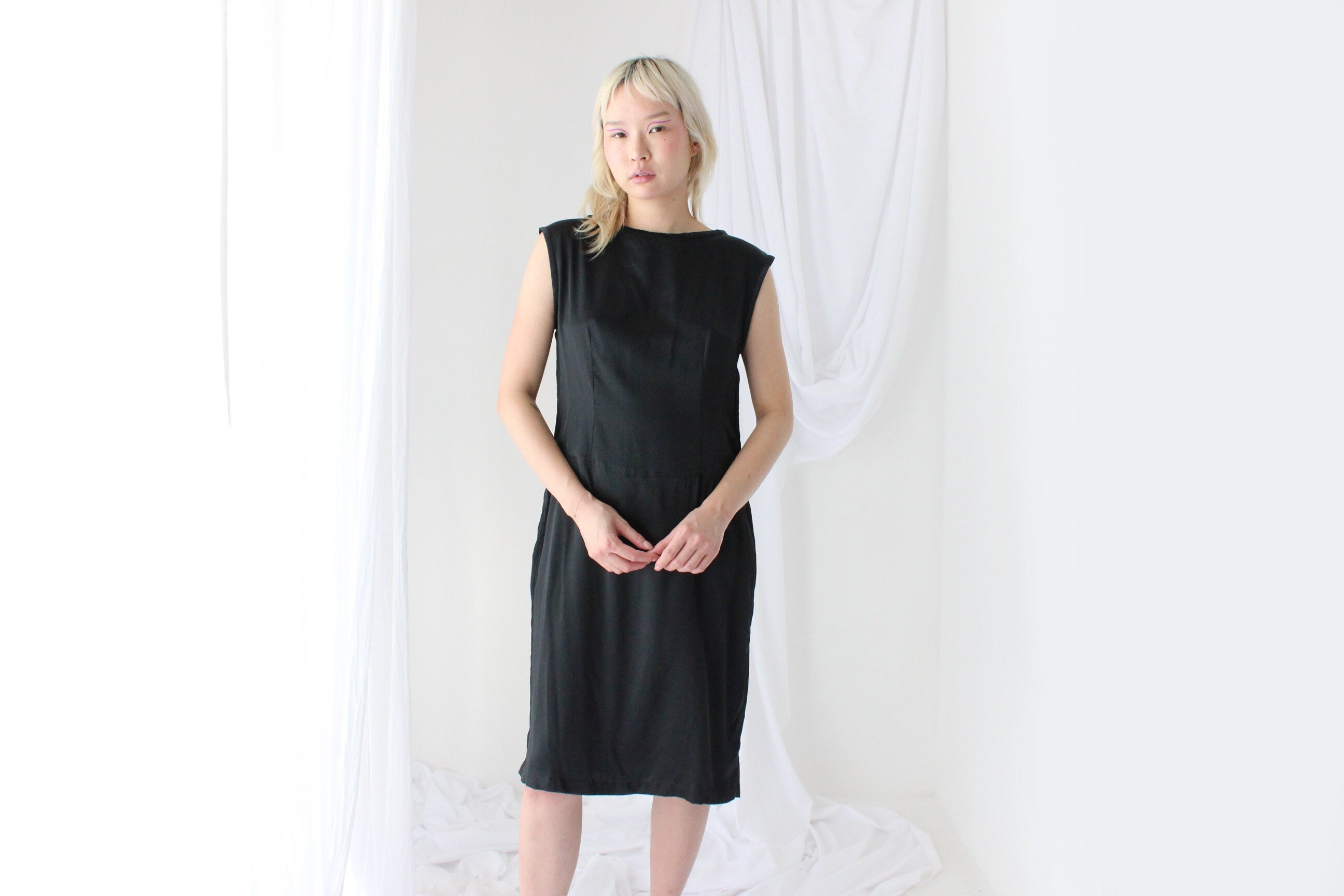 2000s Pure Silk Simple & Versatile Sheath Dress