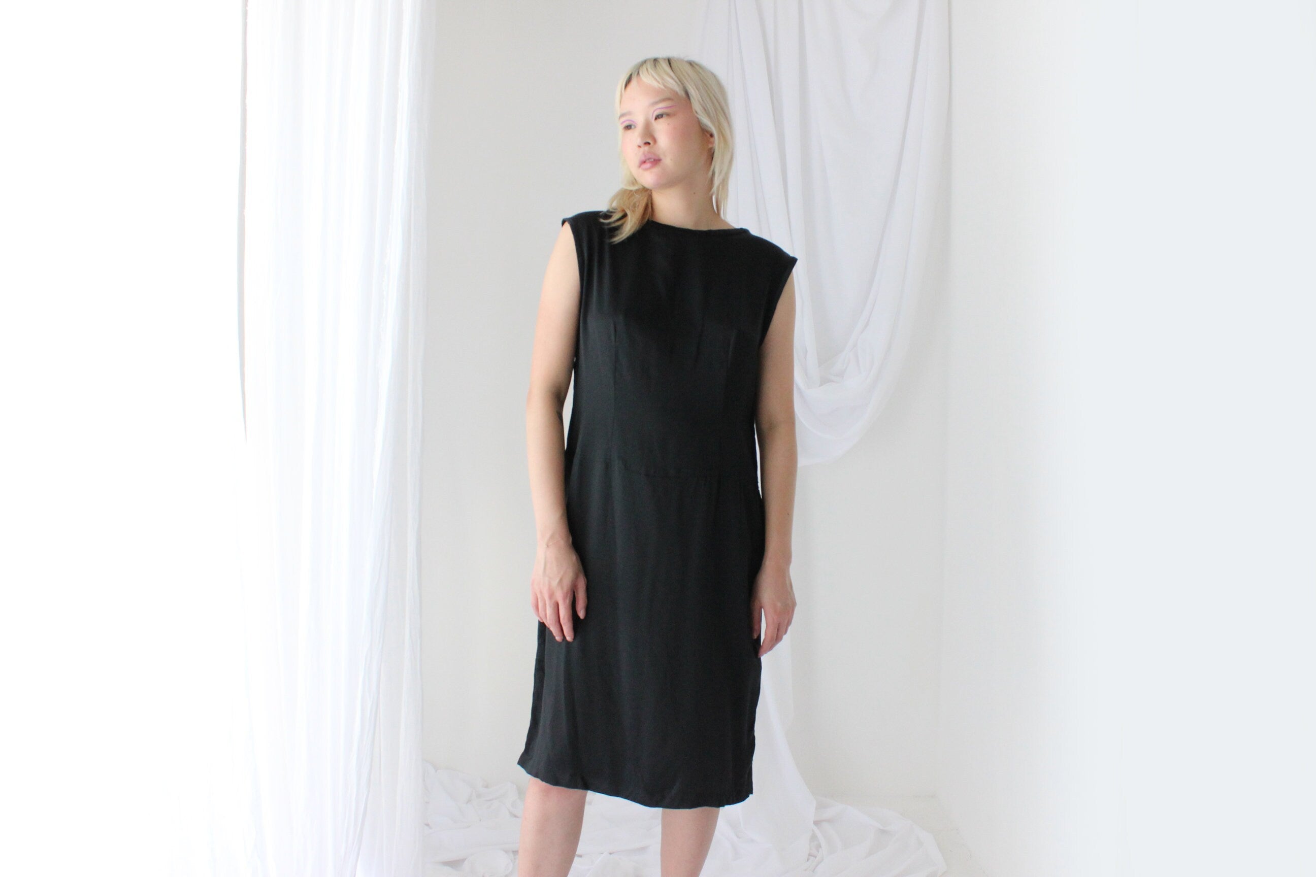 2000s Pure Silk Simple & Versatile Sheath Dress