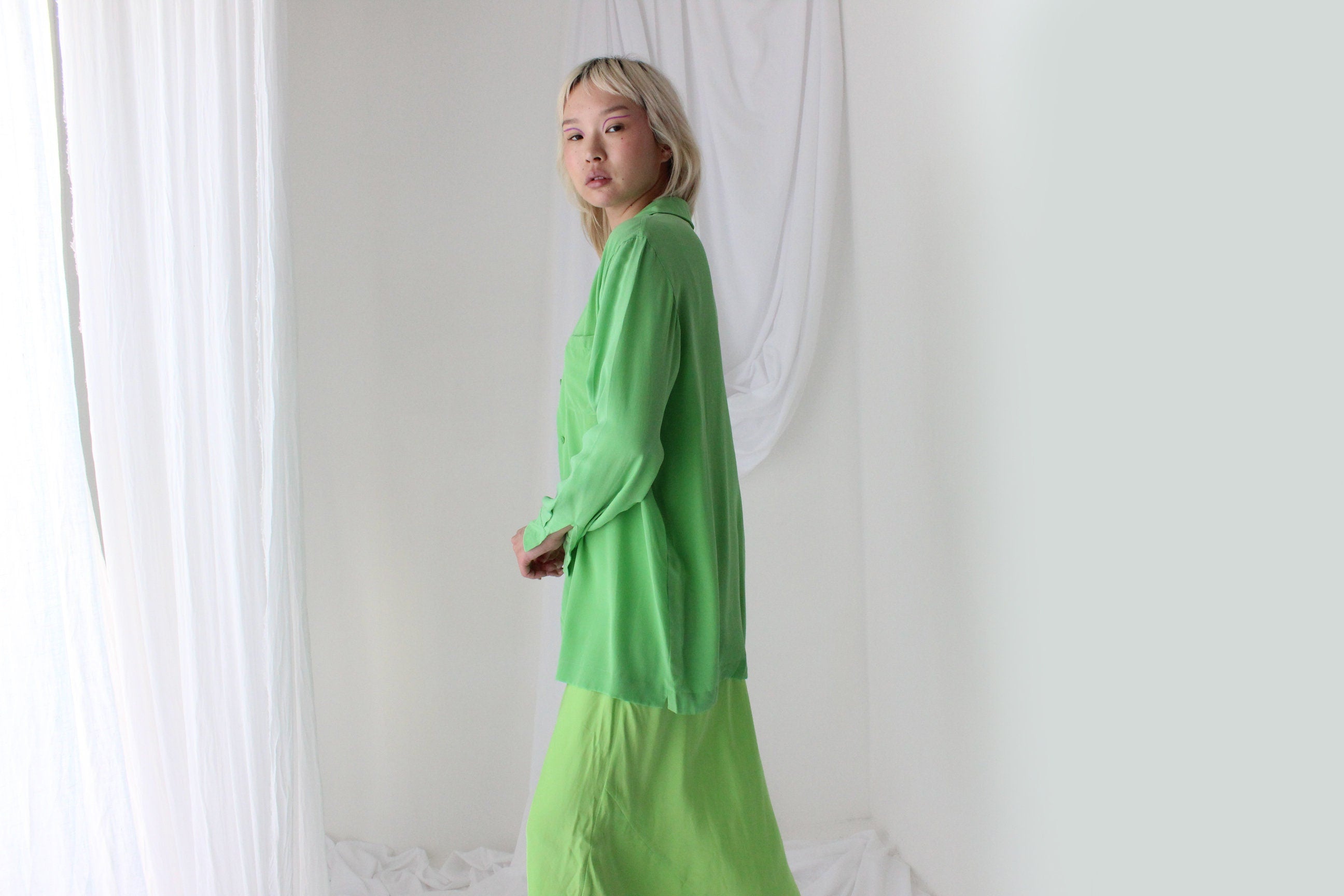 90s Silk Crêpe De Chine Luxurious Lime Green Shirt