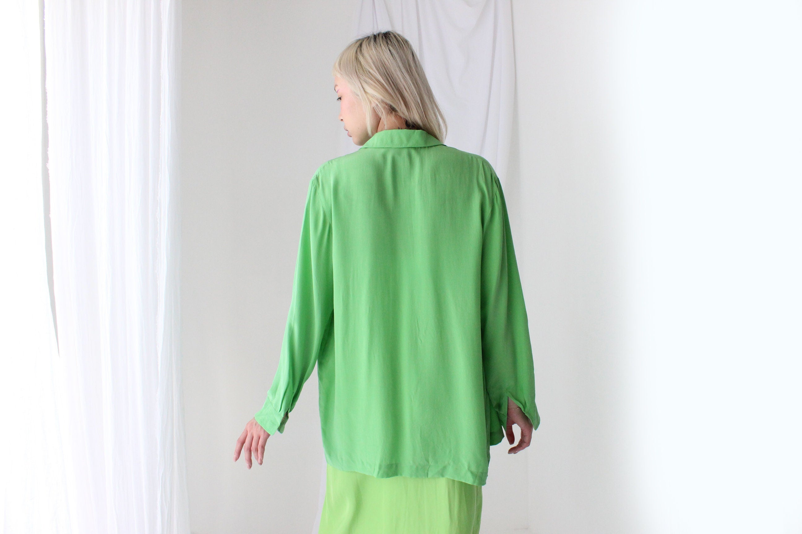 90s Silk Crêpe De Chine Luxurious Lime Green Shirt