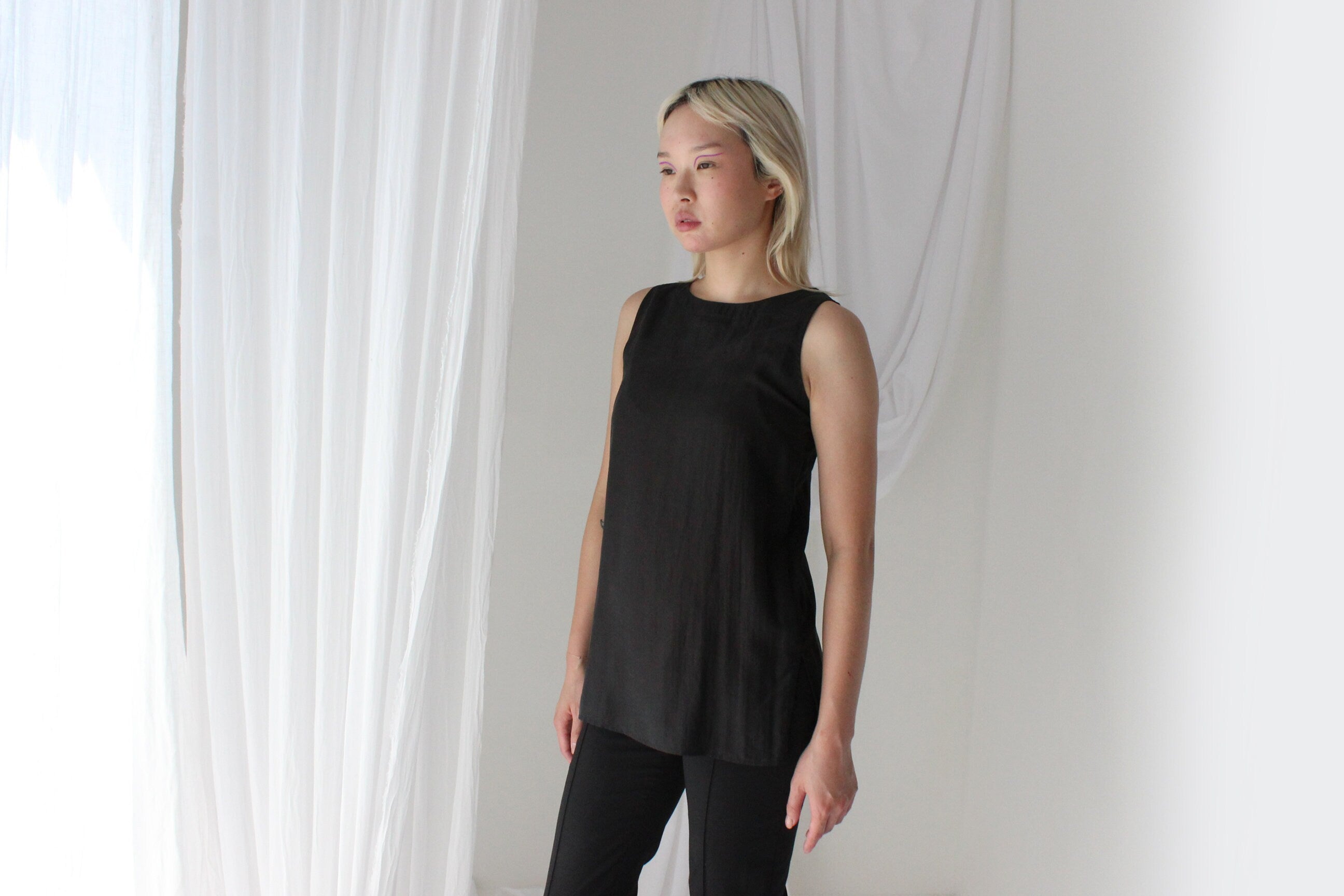 90s Pure Silk Sleeveless Tank Top in Matte Black