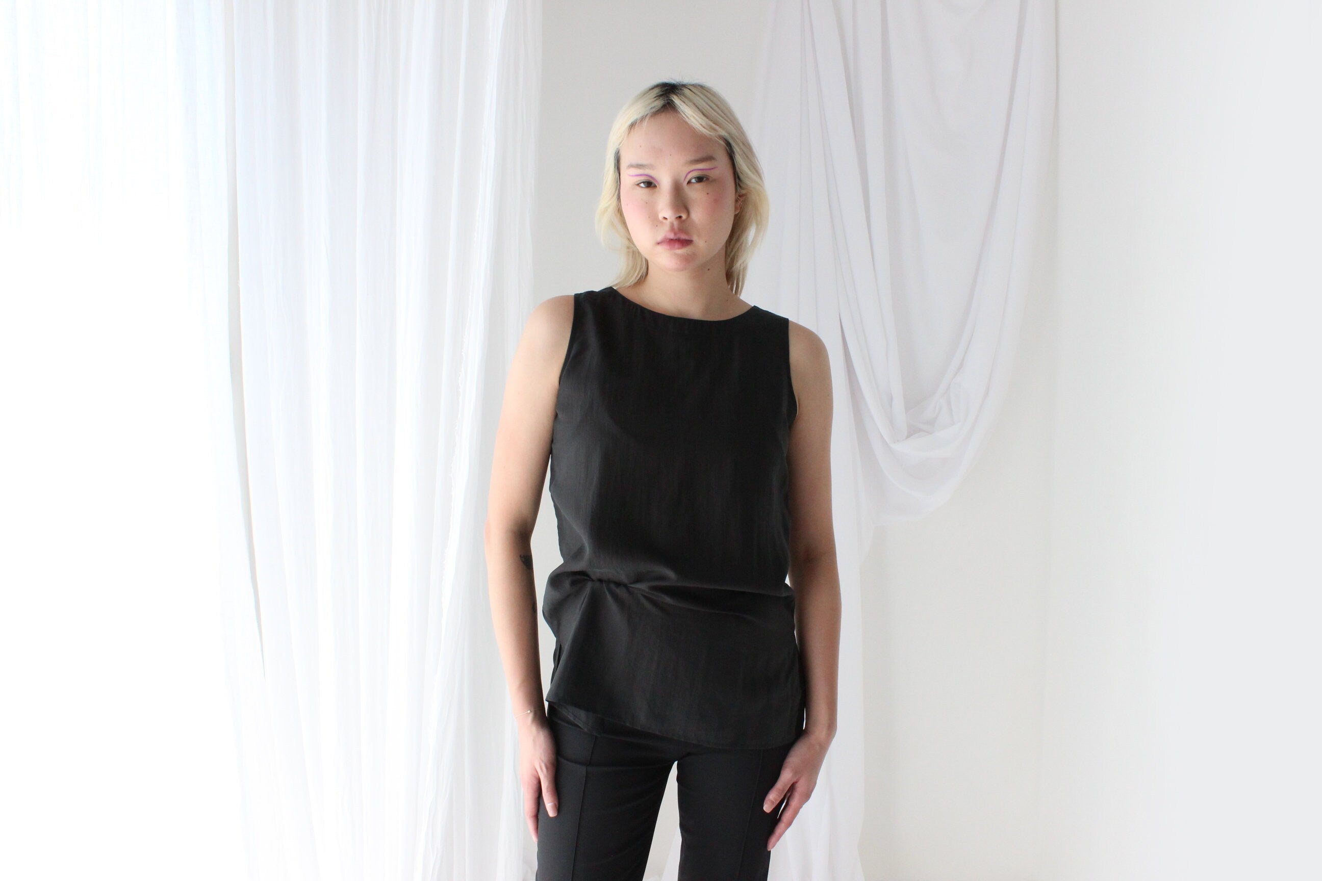 90s Pure Silk Sleeveless Tank Top in Matte Black