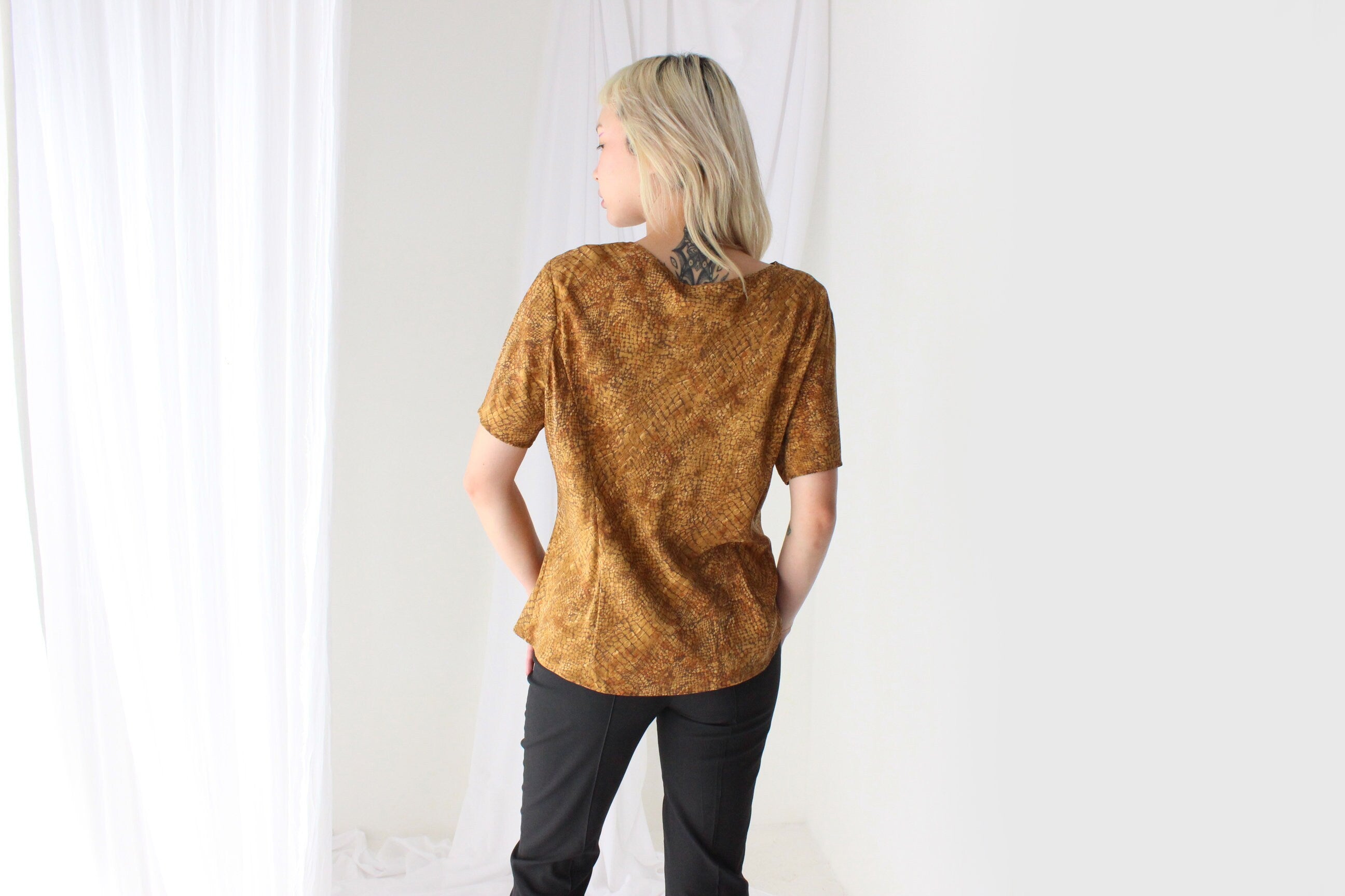 80s Pure Silk Snakeskin Print Tee Shirt