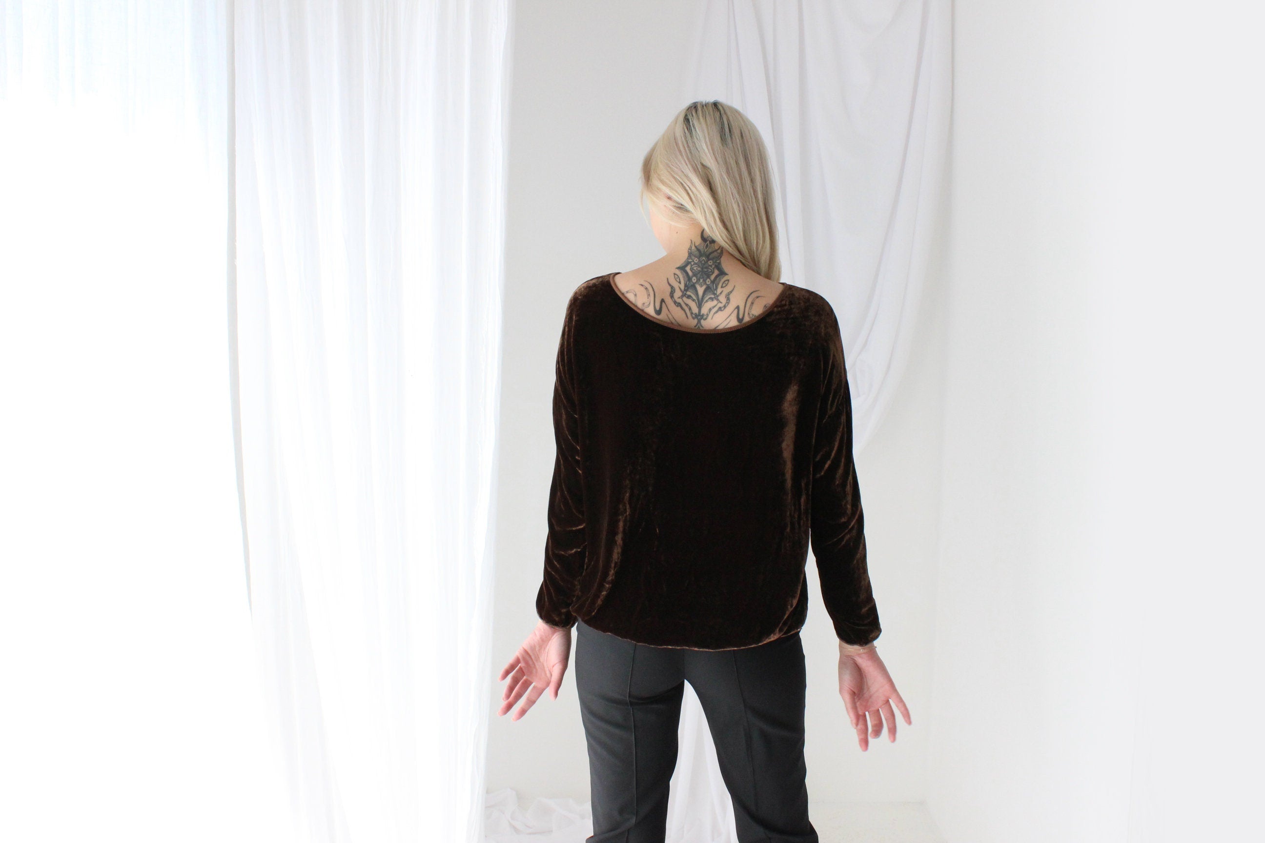 90s Chocolate Velvet Long Sleeve Slouch Top