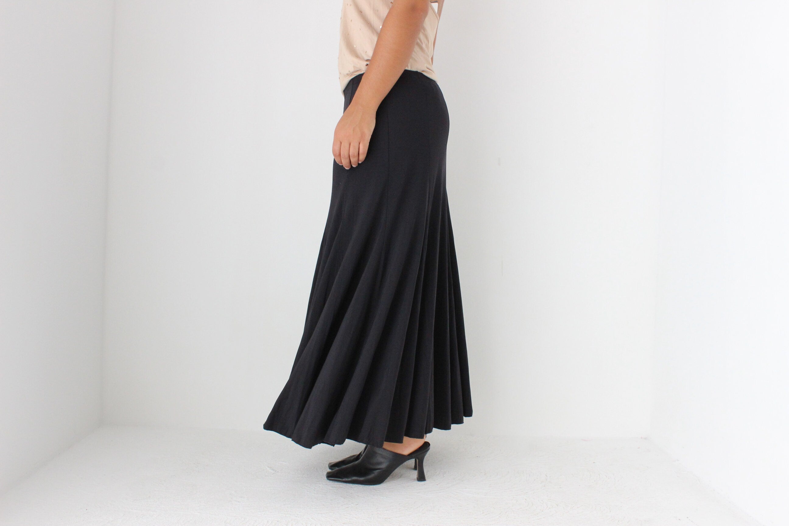 90s Minimal Slinky Stretch Maxi / Midi Skirt