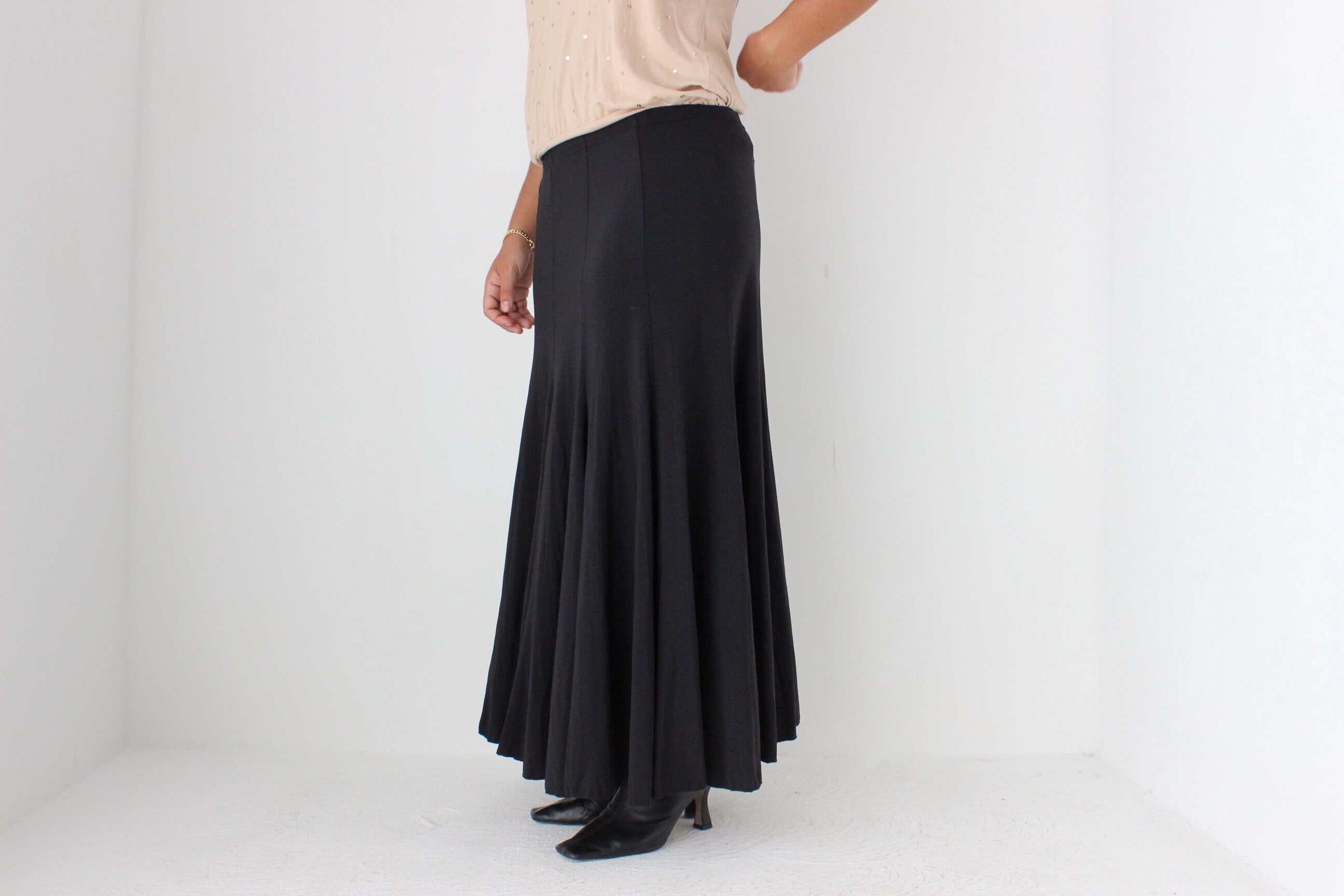 90s Minimal Slinky Stretch Maxi / Midi Skirt