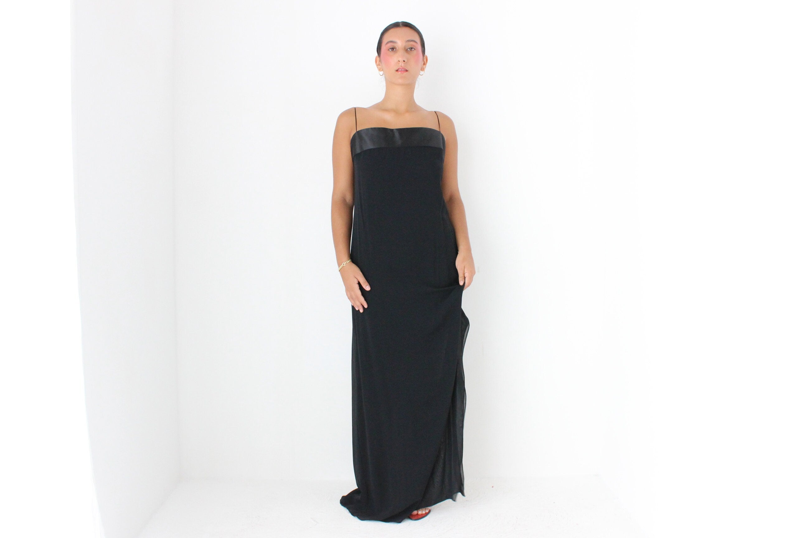 Elegant 90s Relaxed Crepe Gown w/ Thigh Split