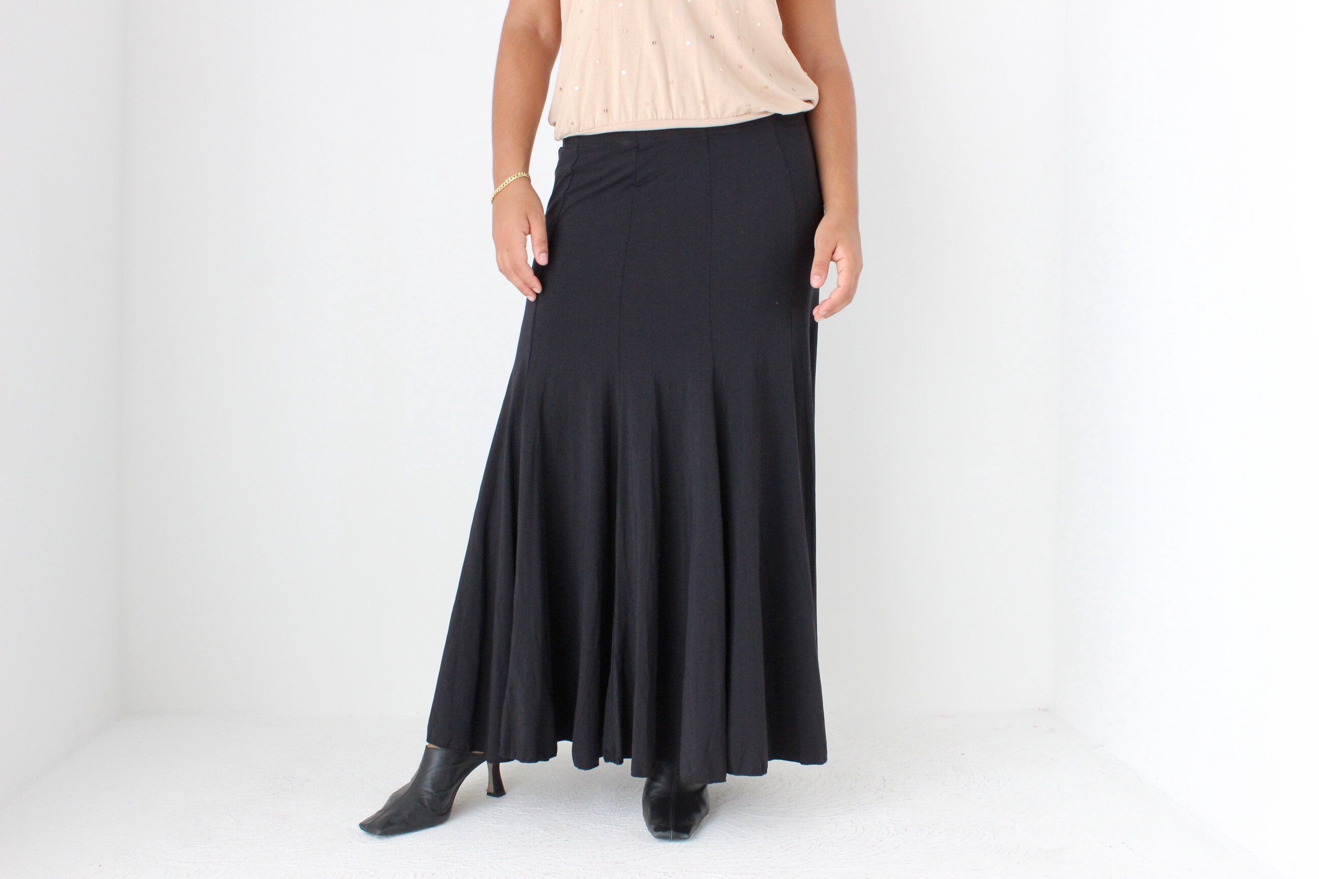 90s Minimal Slinky Stretch Maxi / Midi Skirt