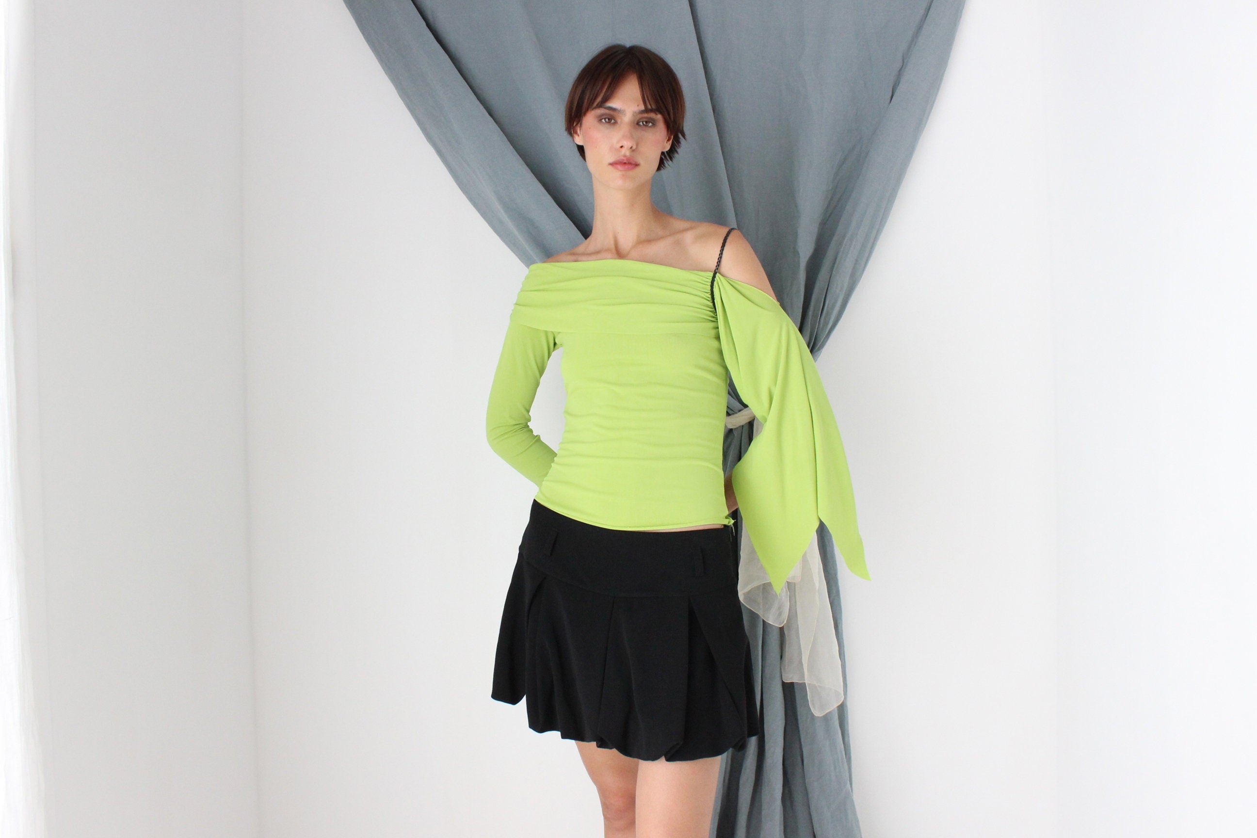 MADE IN ITALY Incredible Y2K Asymmetric Lime Top