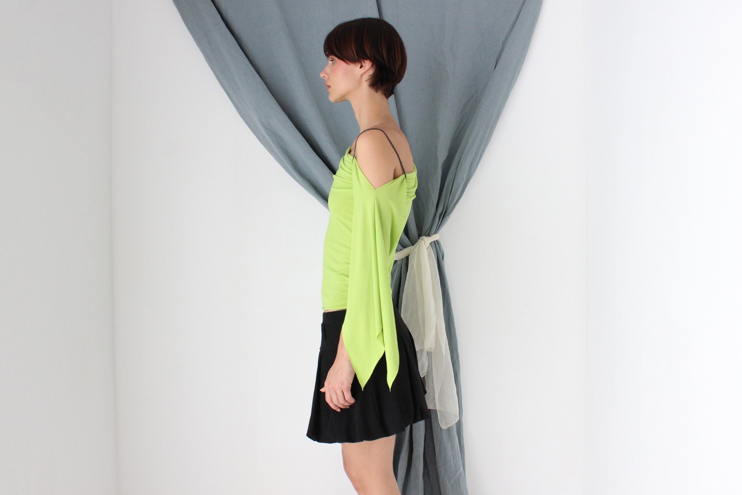 MADE IN ITALY Incredible Y2K Asymmetric Lime Top