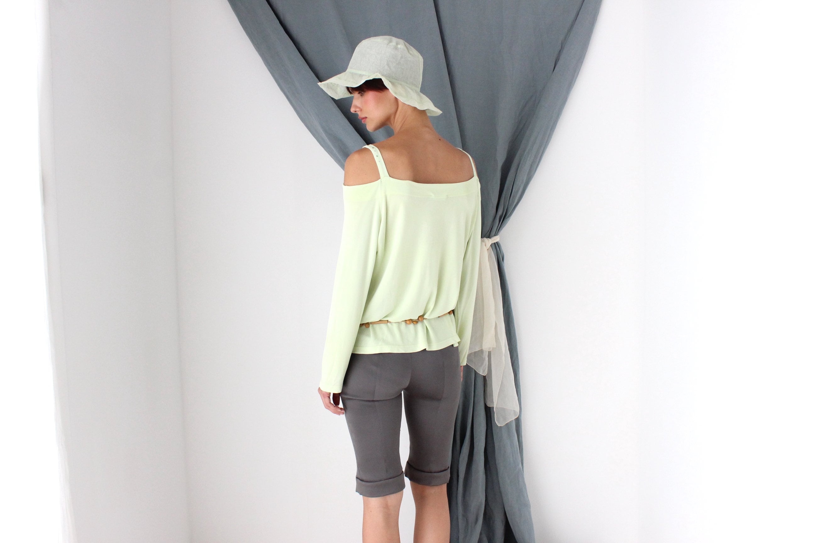 MADE IN ITALY 2000s Slinky Pastel Cold Shoulder Top