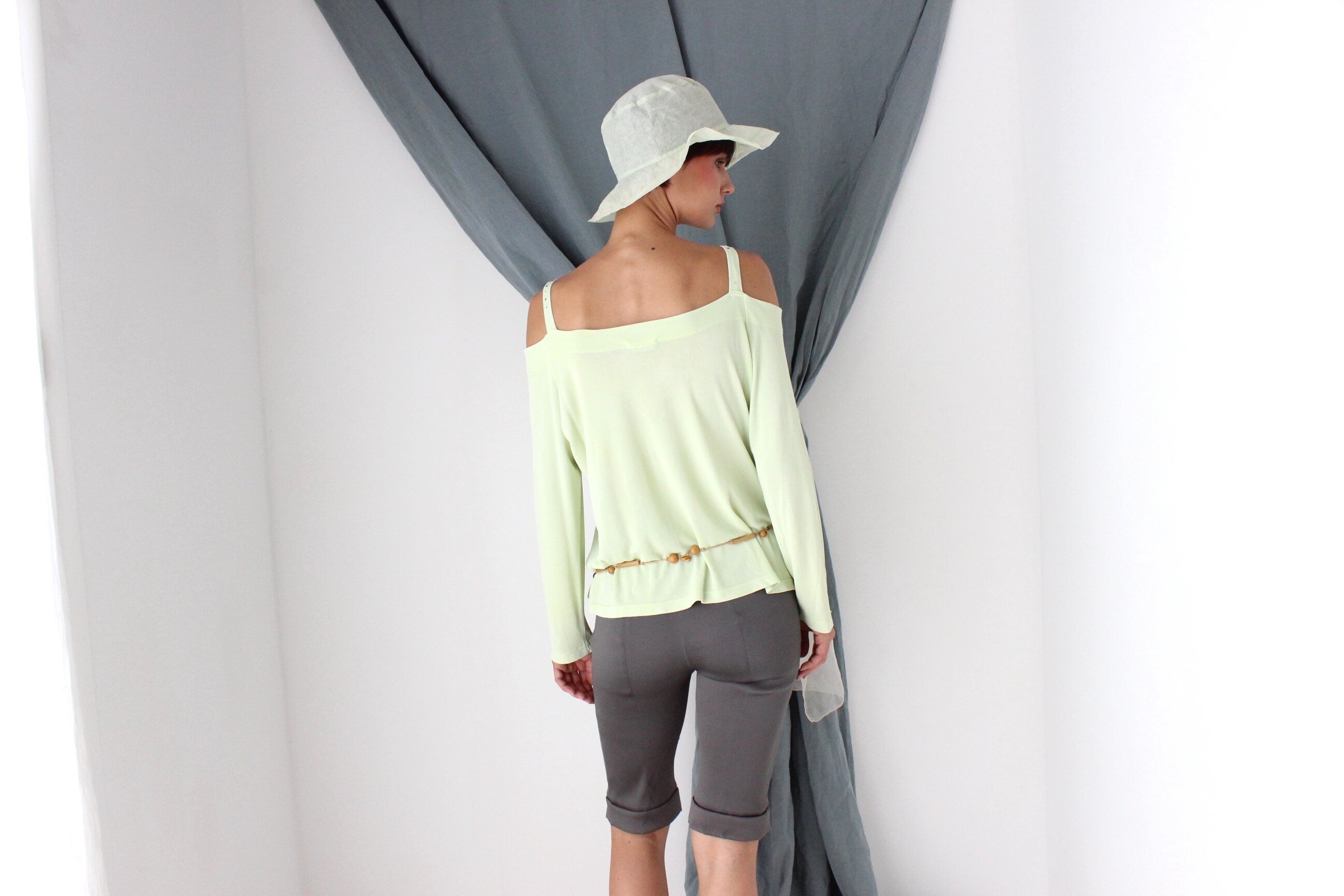 MADE IN ITALY 2000s Slinky Pastel Cold Shoulder Top