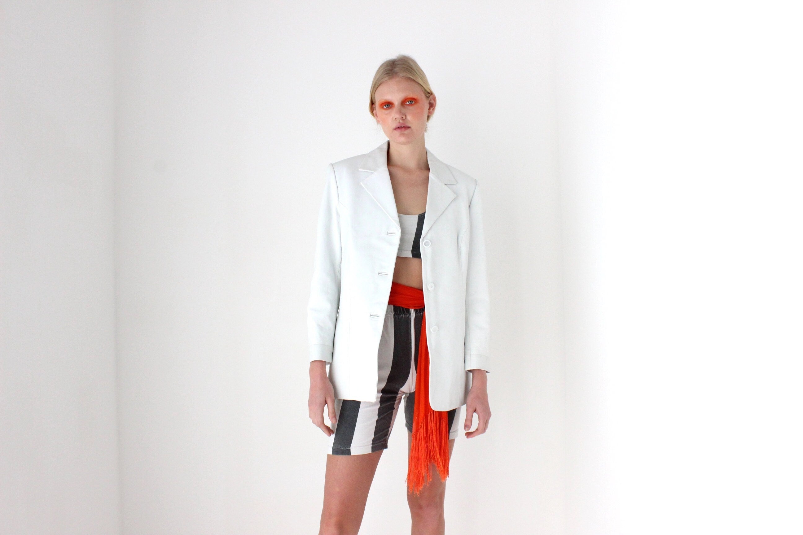 Minimal 90s White Leather Boxy Button Up Blazer Jacket