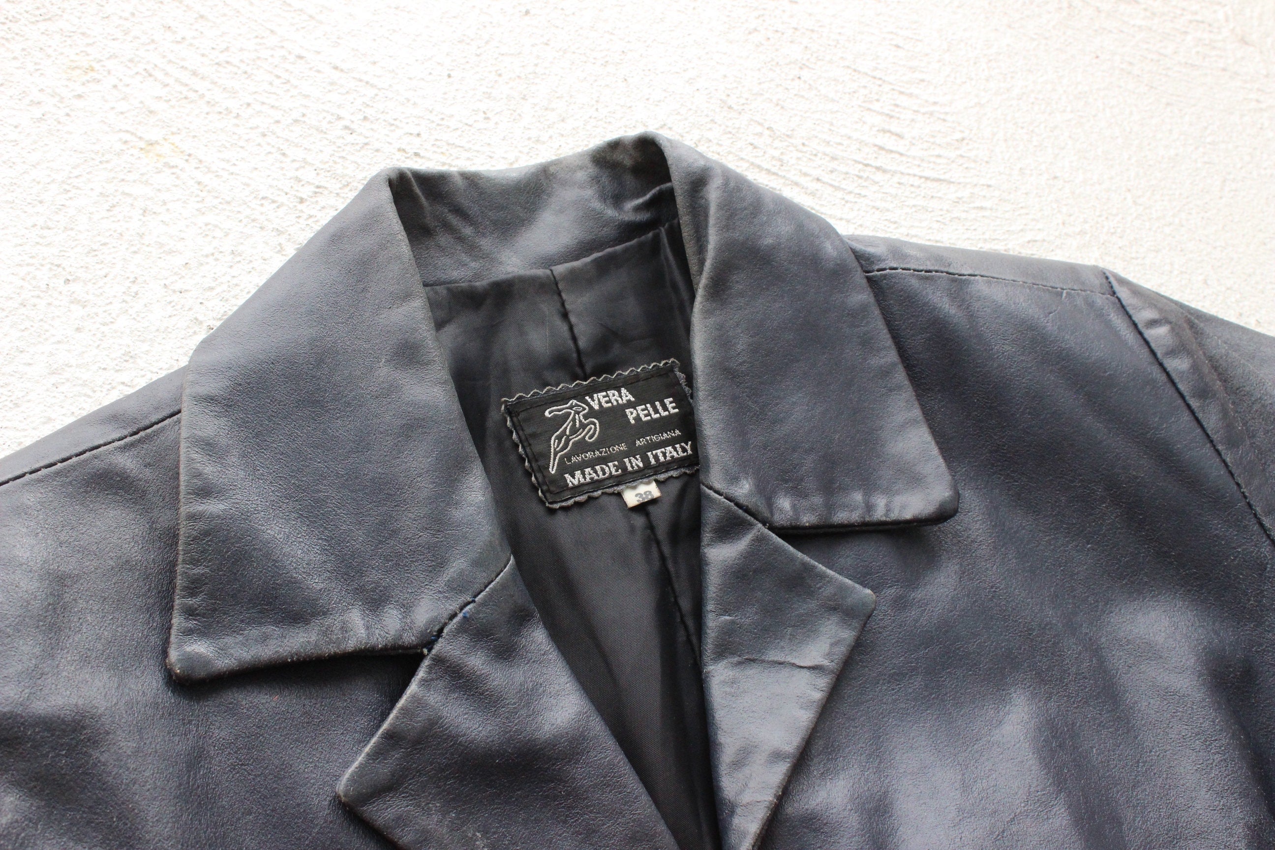Characterful 90s Navy Blue Italian Leather Trench Coat