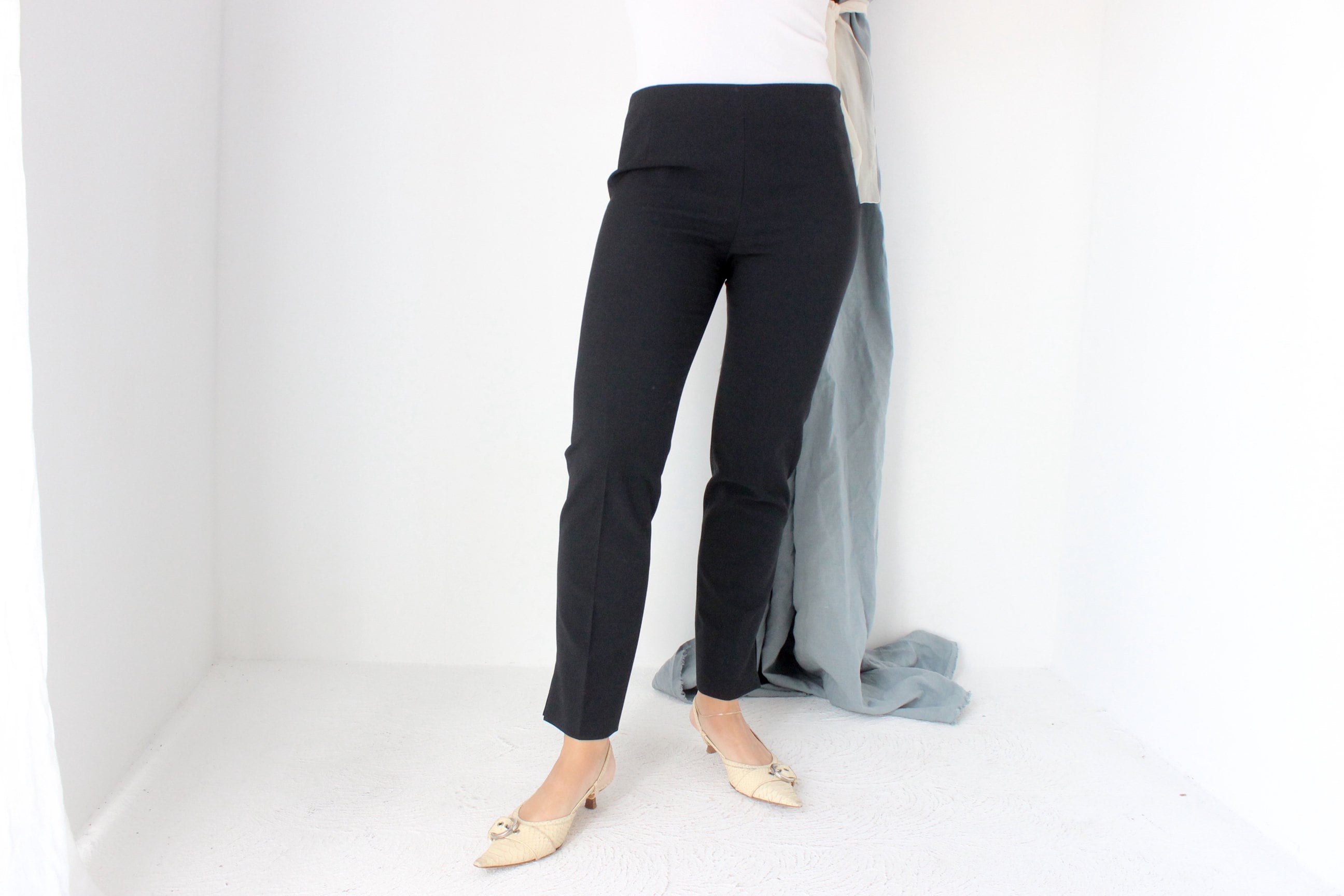 MADE IN ITALY 2000s Prada Minimal Trousers