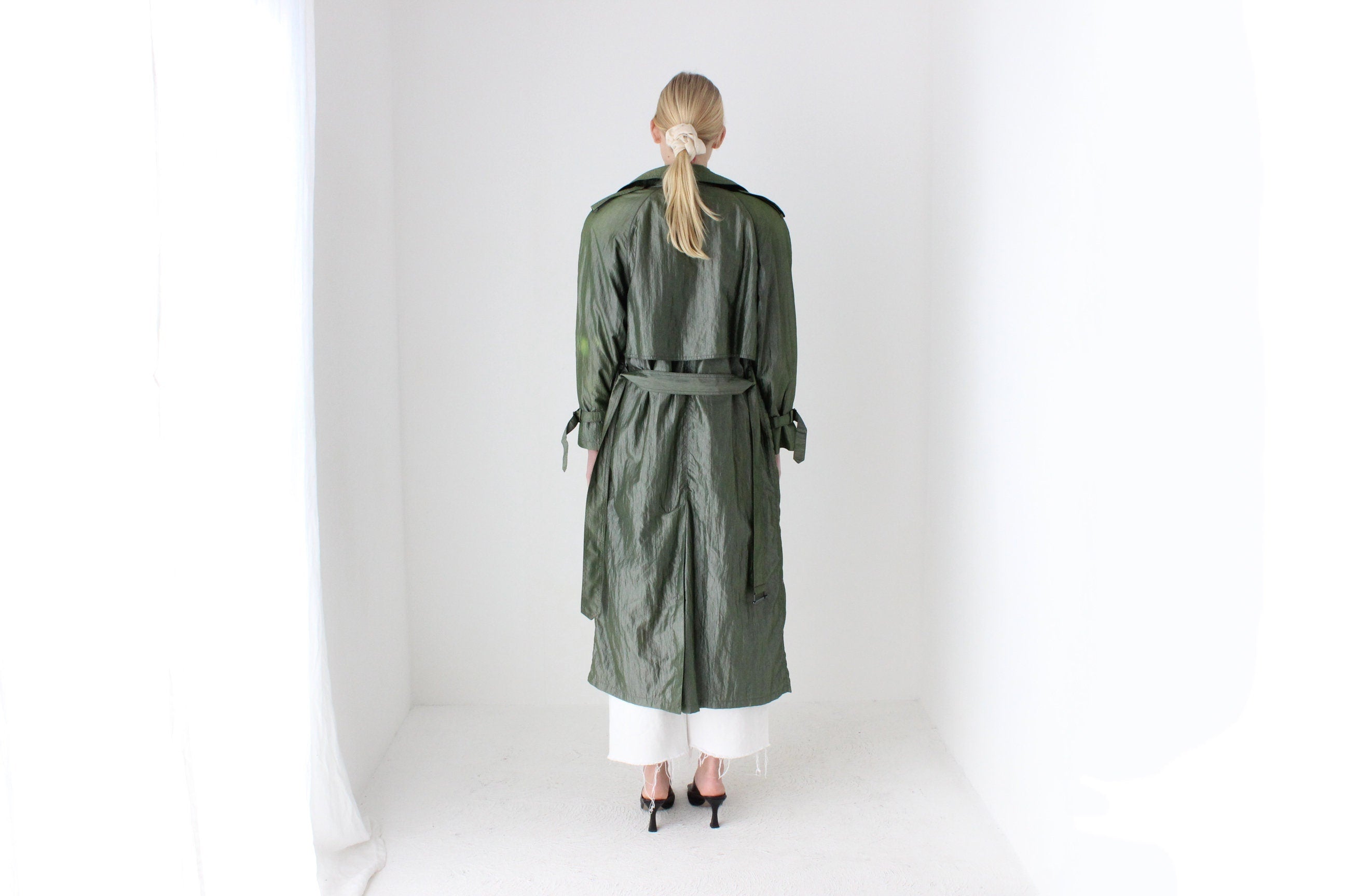 80s Iridescent Green Belted Trench Coat by Jones New York w/ Pure Wool Lining