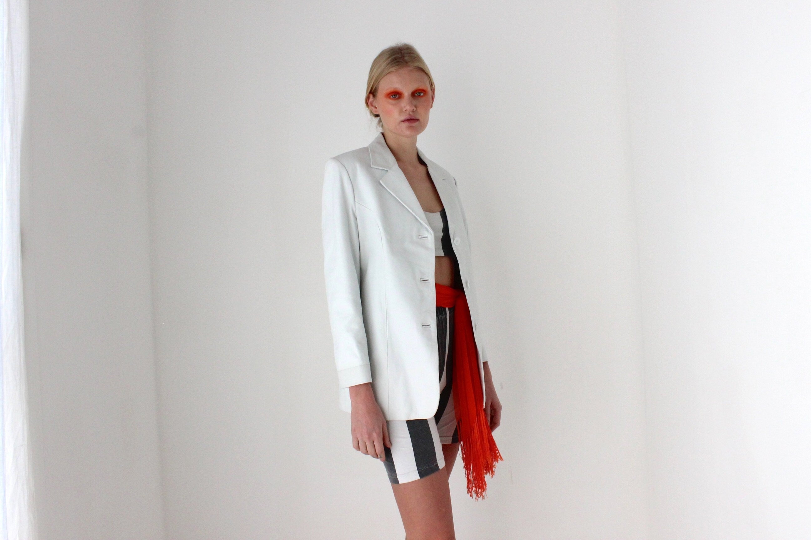 Minimal 90s White Leather Boxy Button Up Blazer Jacket