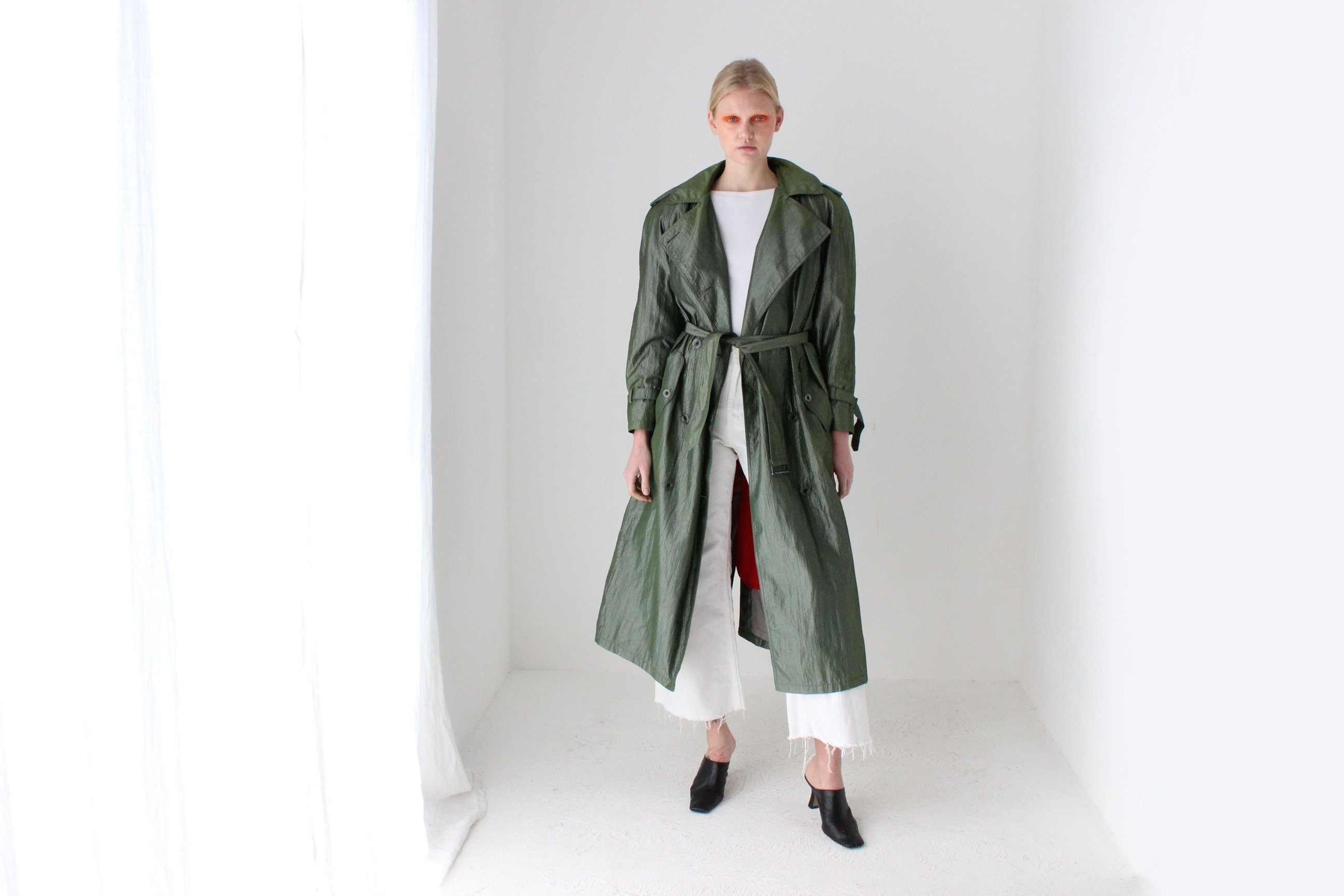 80s Iridescent Green Belted Trench Coat by Jones New York w Pure Wool