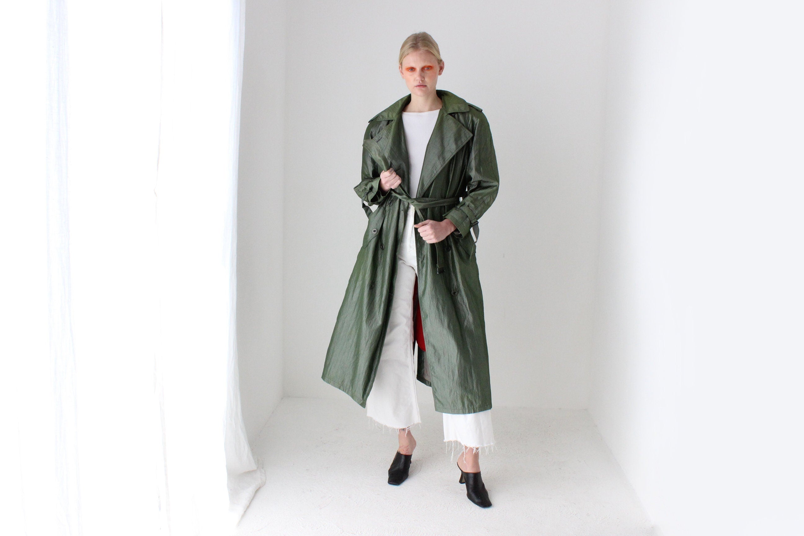 80s Iridescent Green Belted Trench Coat by Jones New York w/ Pure Wool Lining