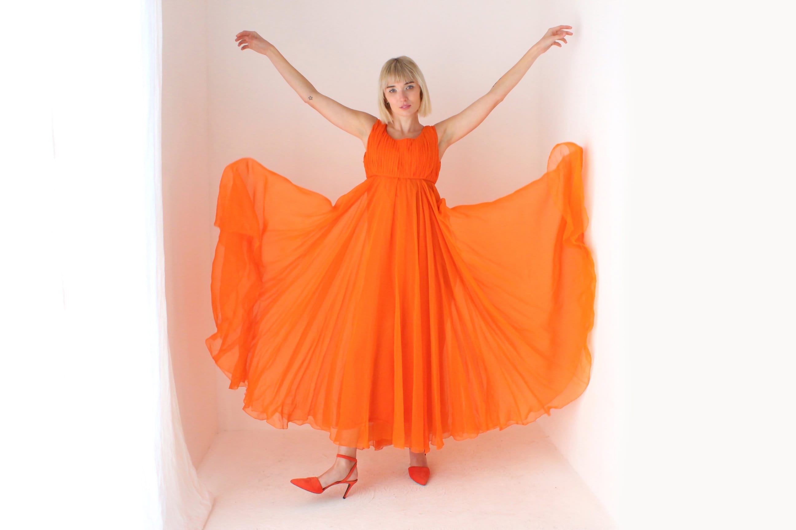 Showstopping 60s Vibrant Orange Empire Waist Dramatic Gown