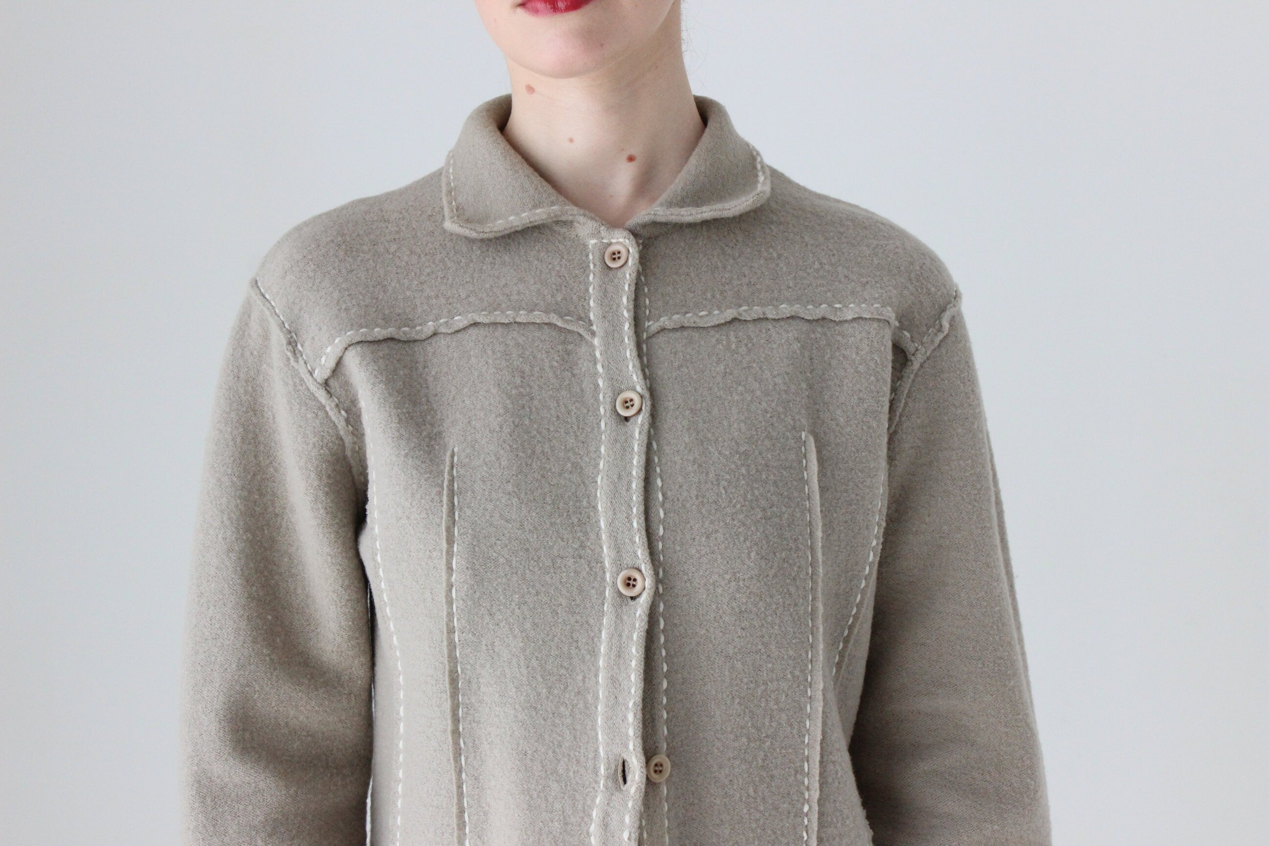 BALLETCORE 90s Pure Wool Cardigan Top w/ Contrast Stitching