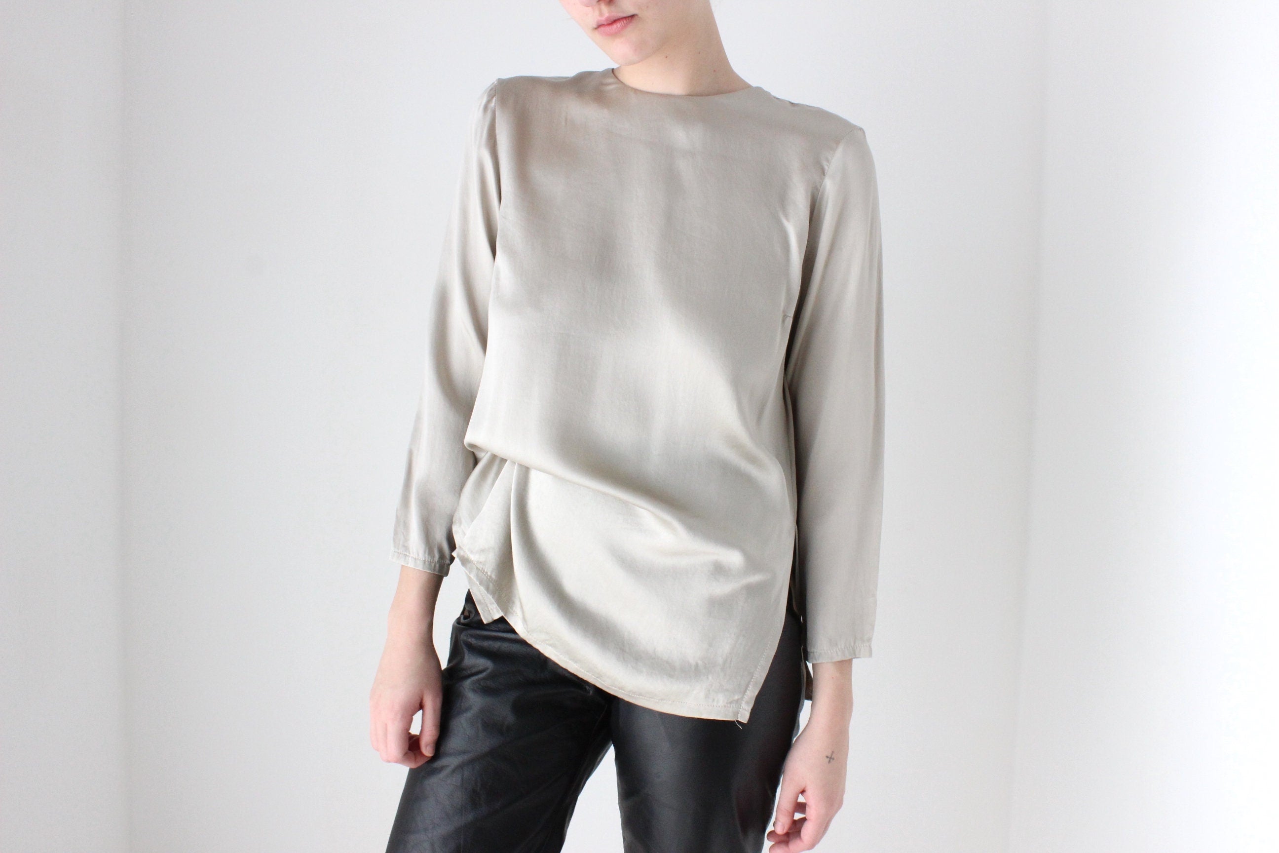 BALLETCORE 80s PURE SILK Minimal Long Sleeve Top