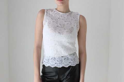 BALLETCORE 90s Sleeveless White Lace Fitted Tank