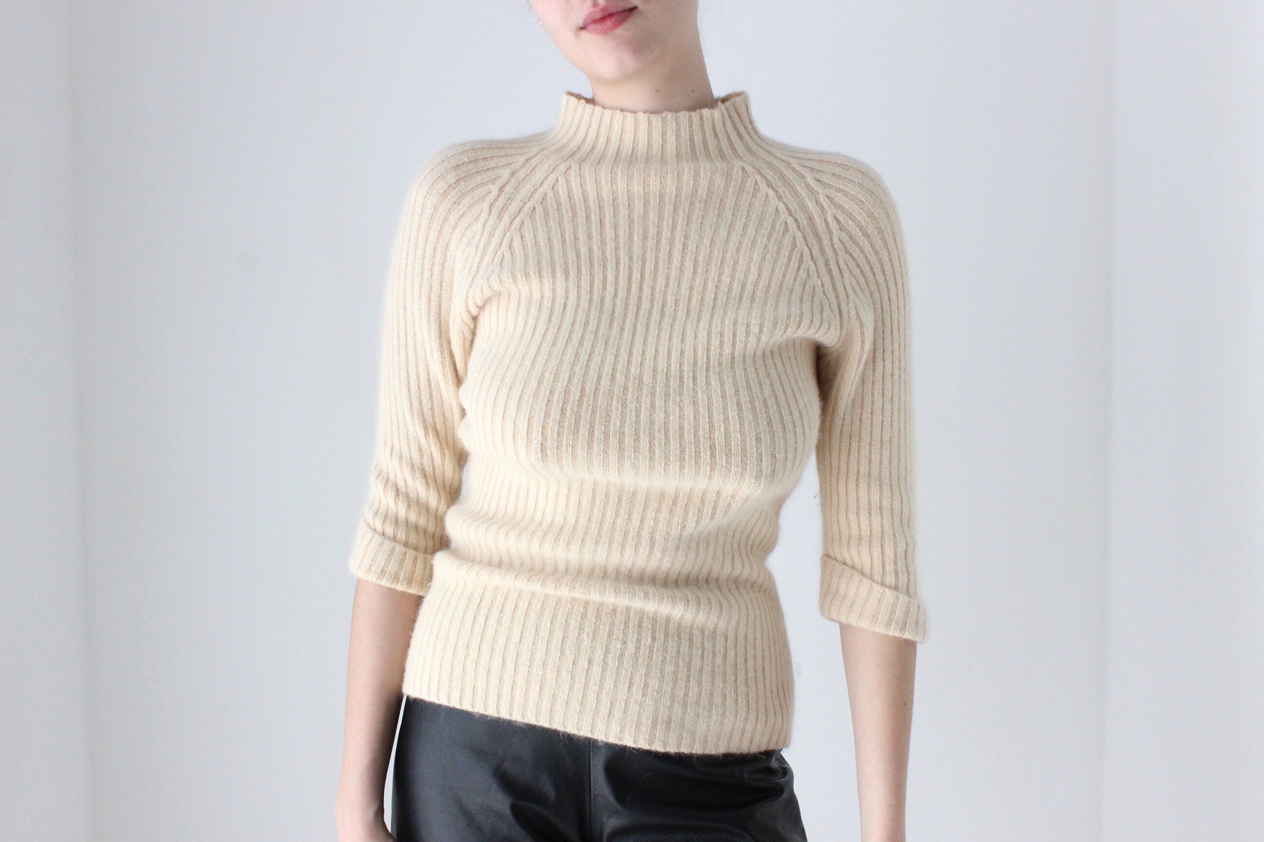 BALLETCORE 90s Angora & Wool Blend Soft Knit Fitted Sweater