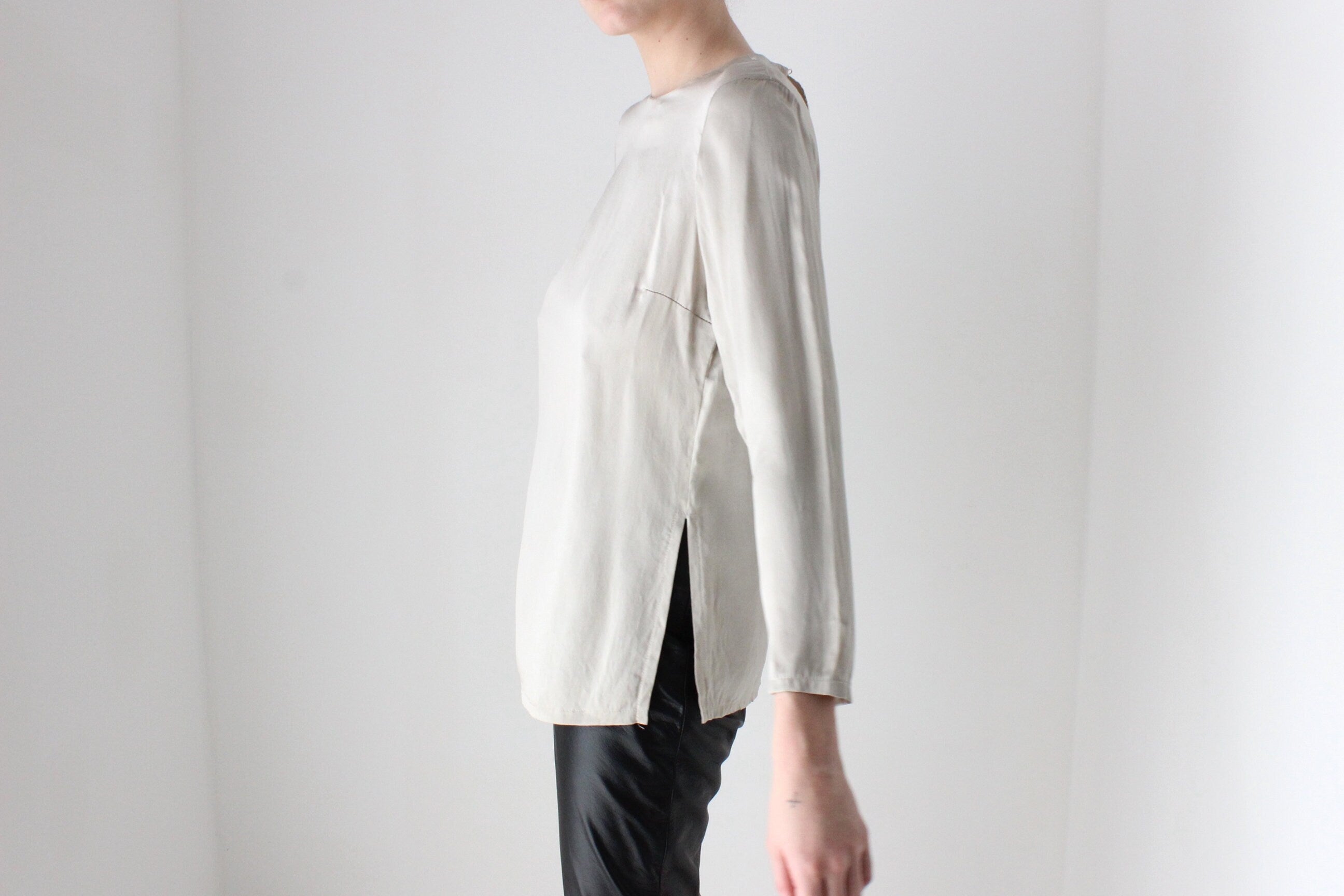 BALLETCORE 80s PURE SILK Minimal Long Sleeve Top