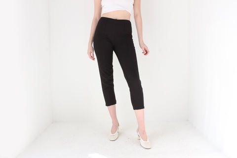 BALLETCORE Y2K Minimal Black Capri Pants