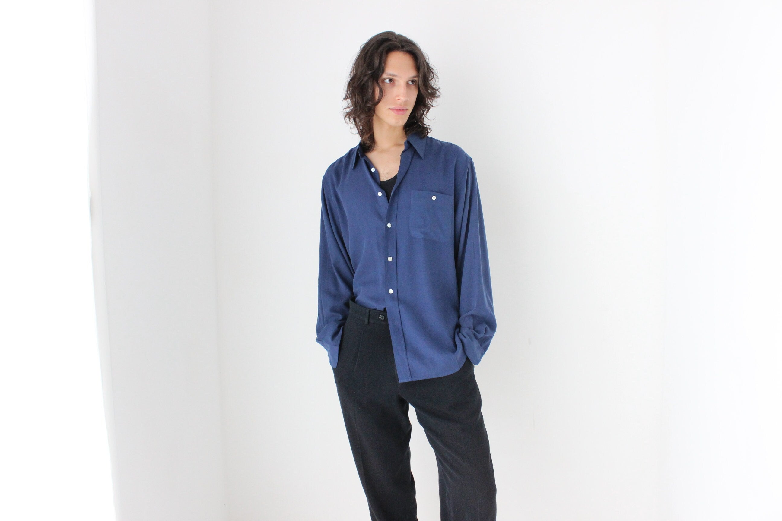 90s Textured Pure Silk Relaxed Shirt in Navy