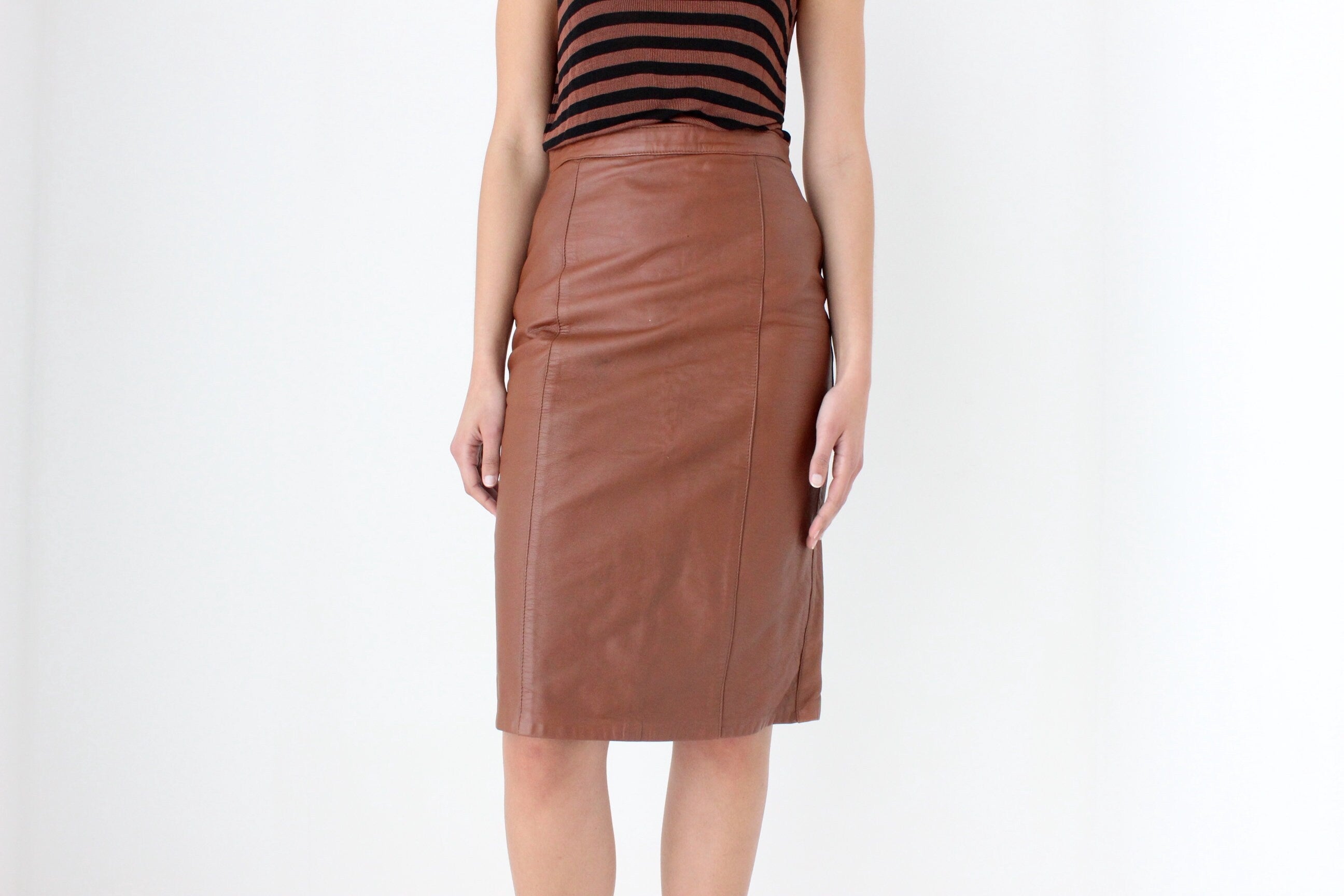 80s Chestnut Brown Italian Leather Knee Length Pencil Skirt