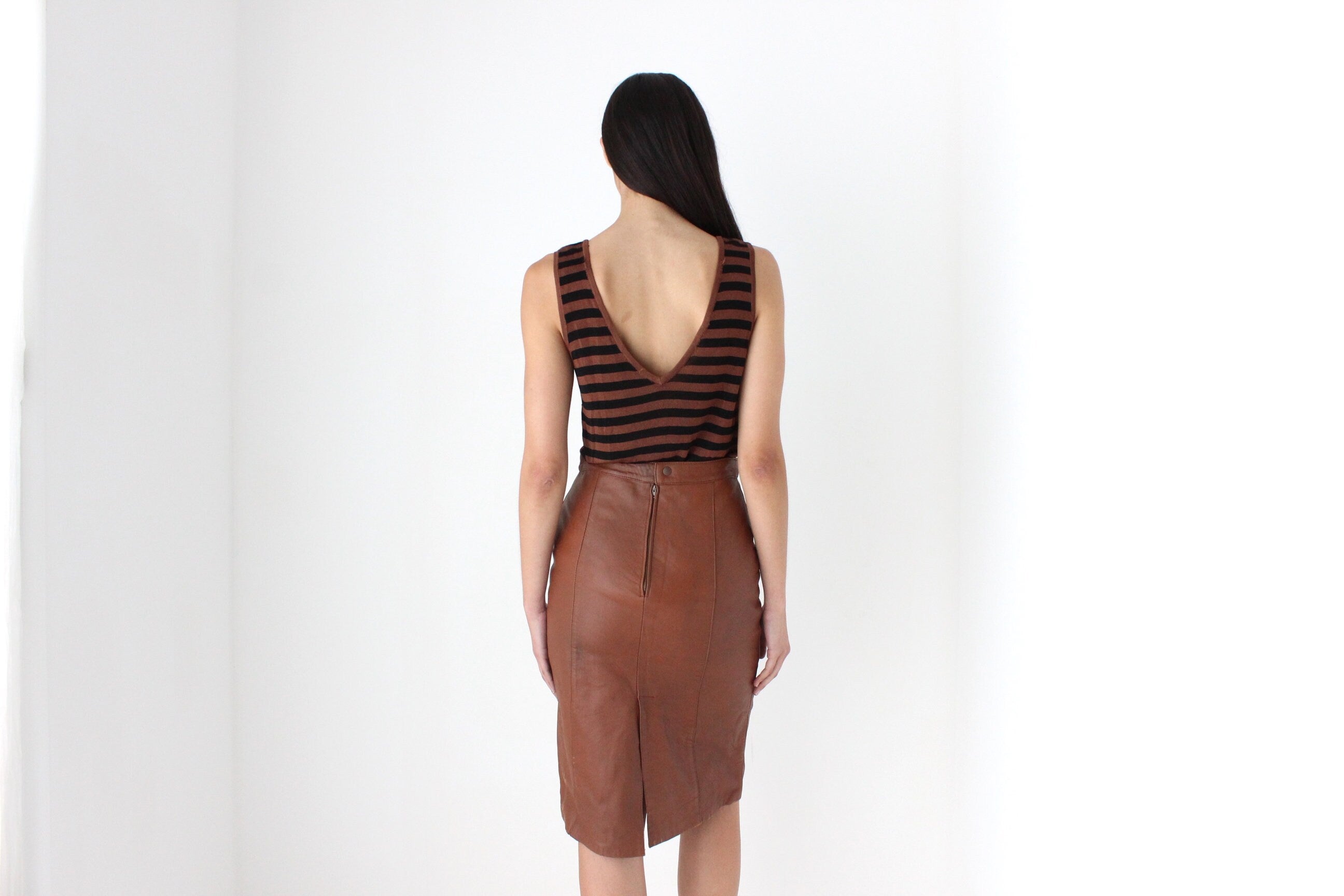 80s Chestnut Brown Italian Leather Knee Length Pencil Skirt